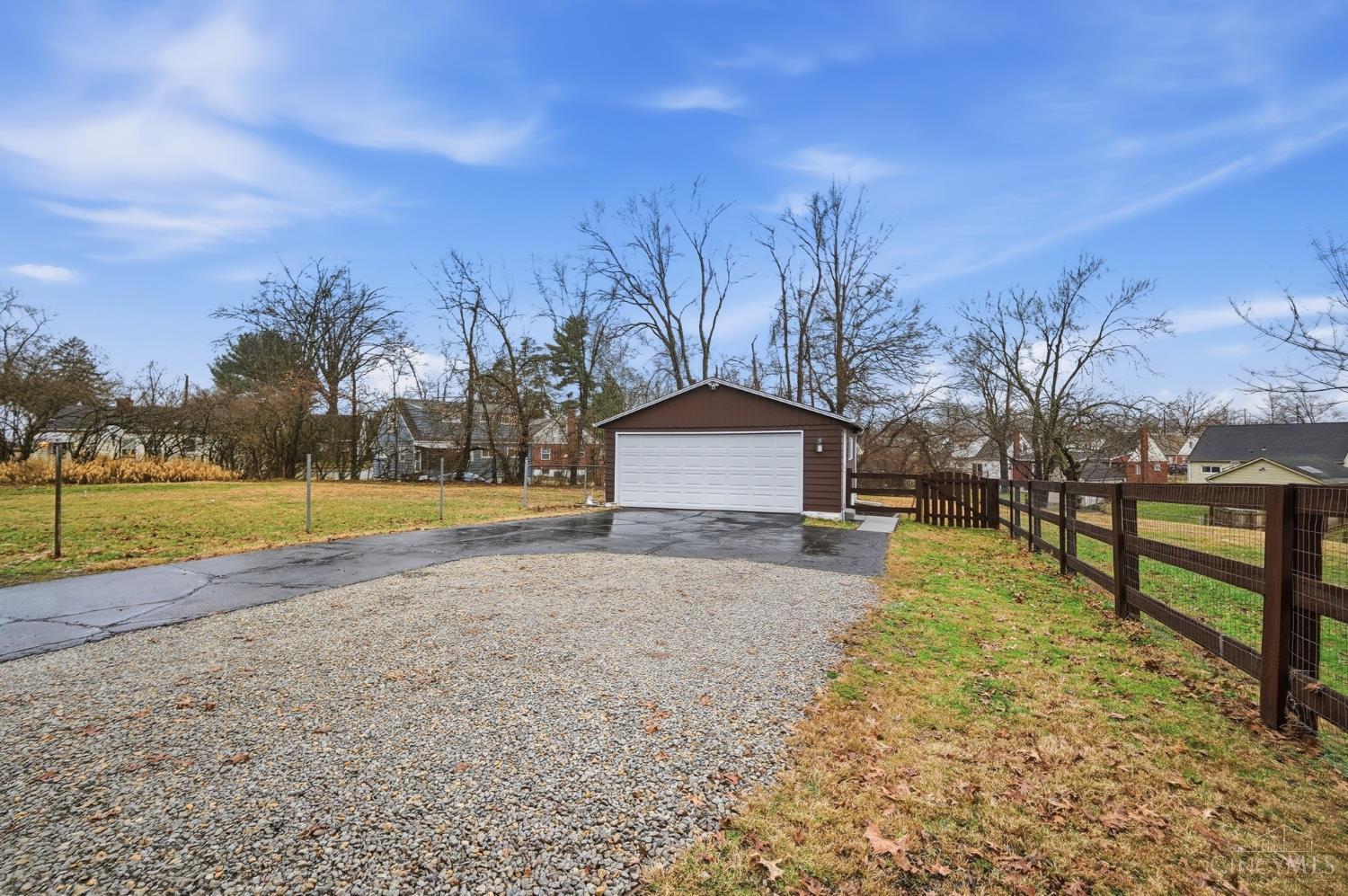7837 Moss Court