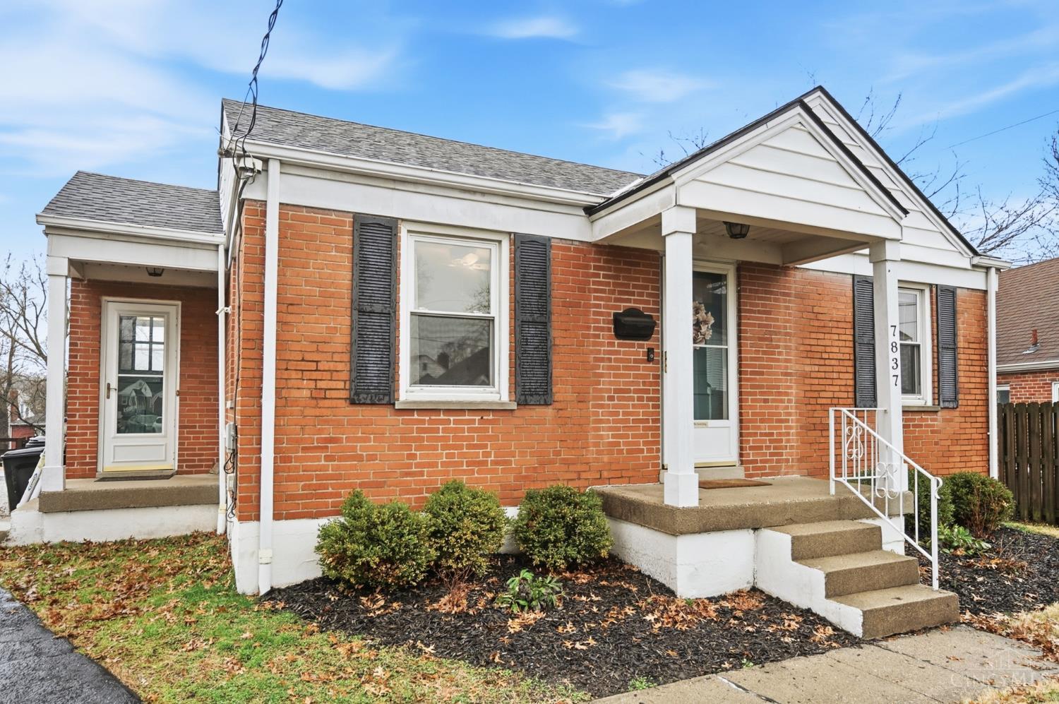 7837 Moss Court