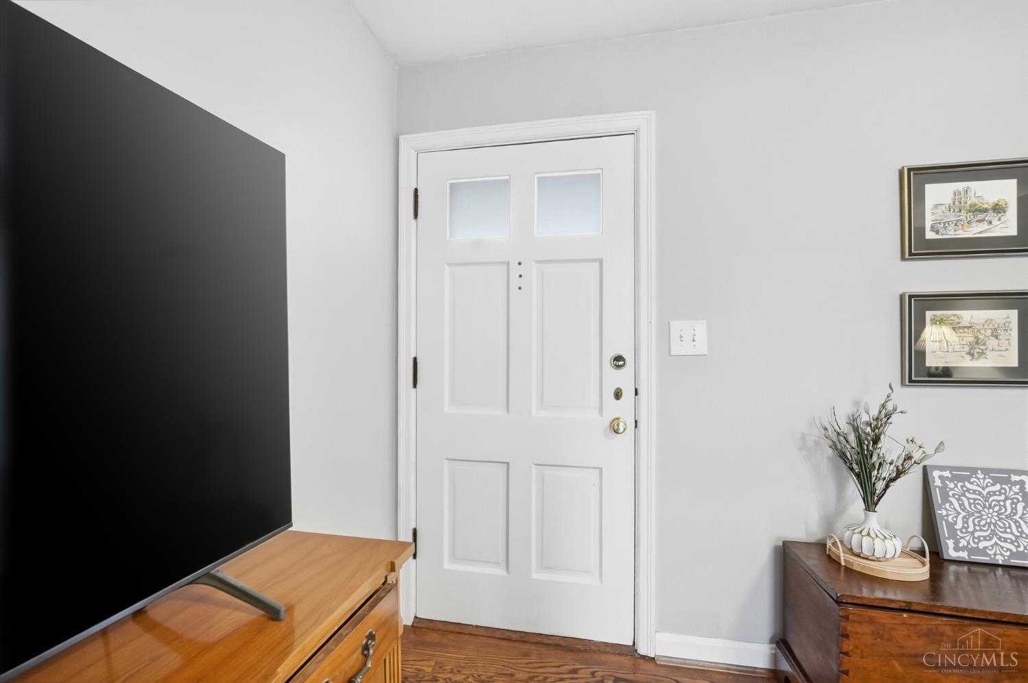 7837 Moss Court
