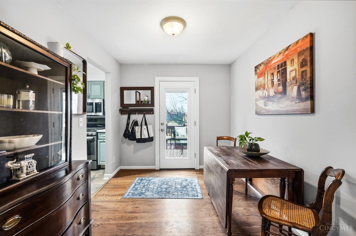 7837 Moss Court