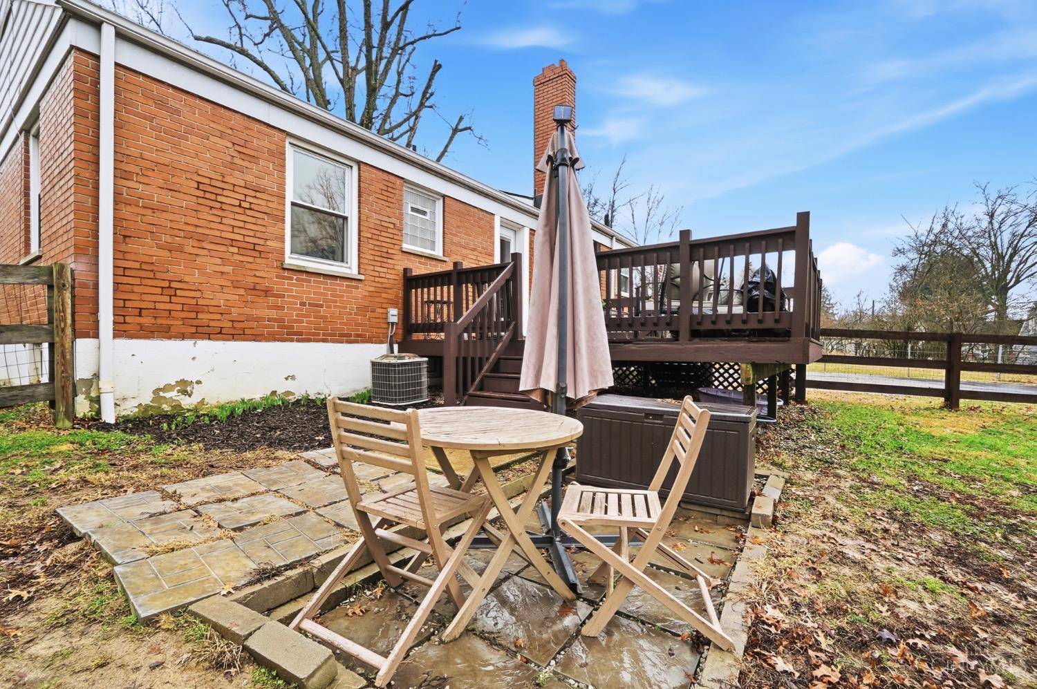 7837 Moss Court