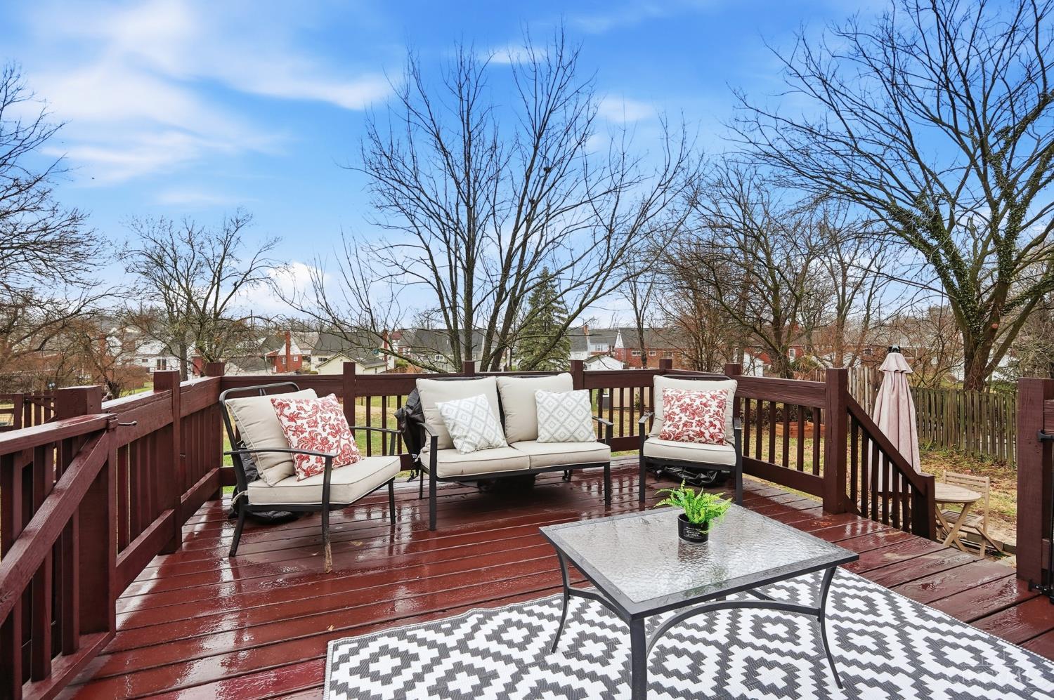 7837 Moss Court
