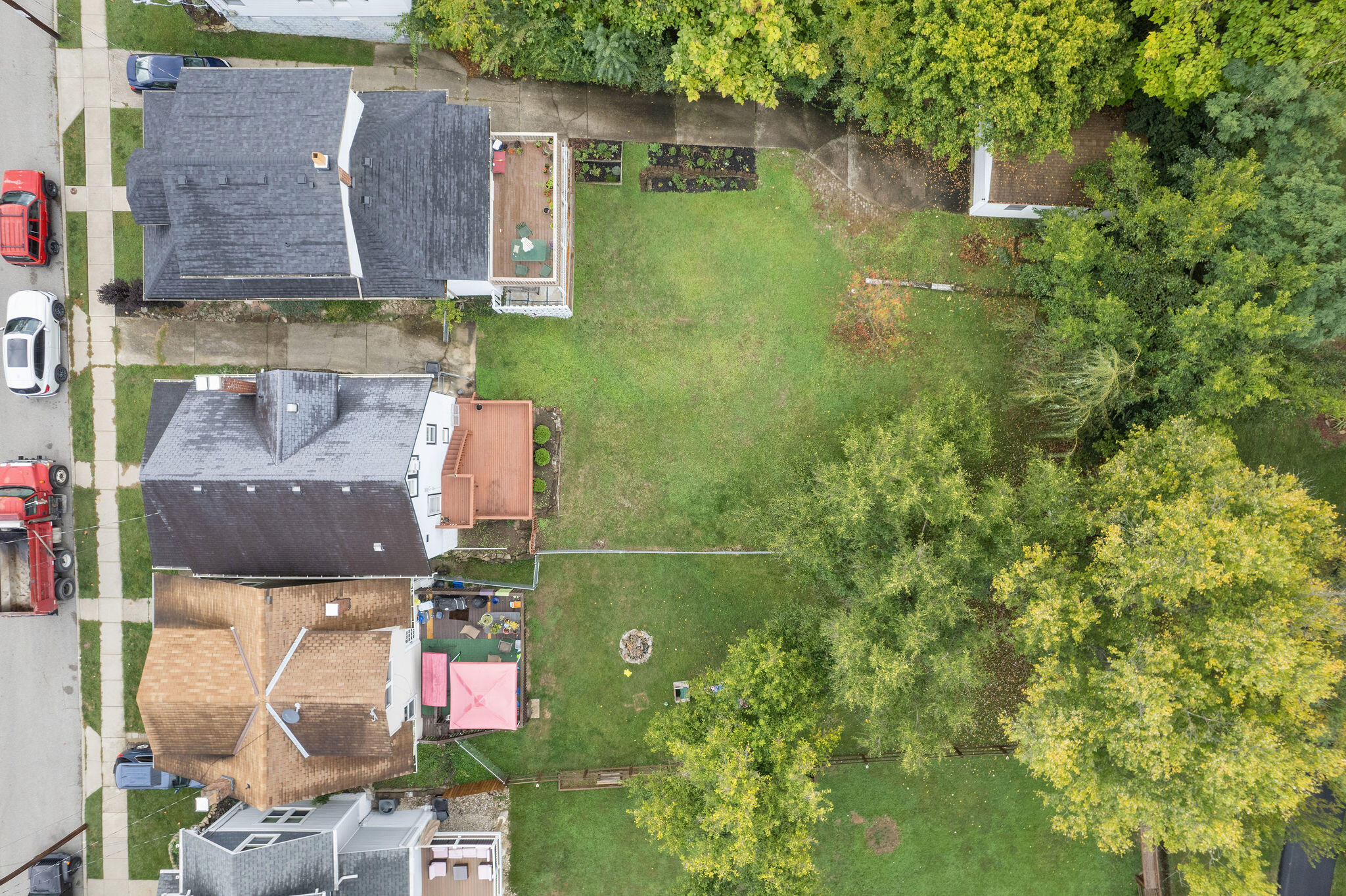 383 Linden Avenue