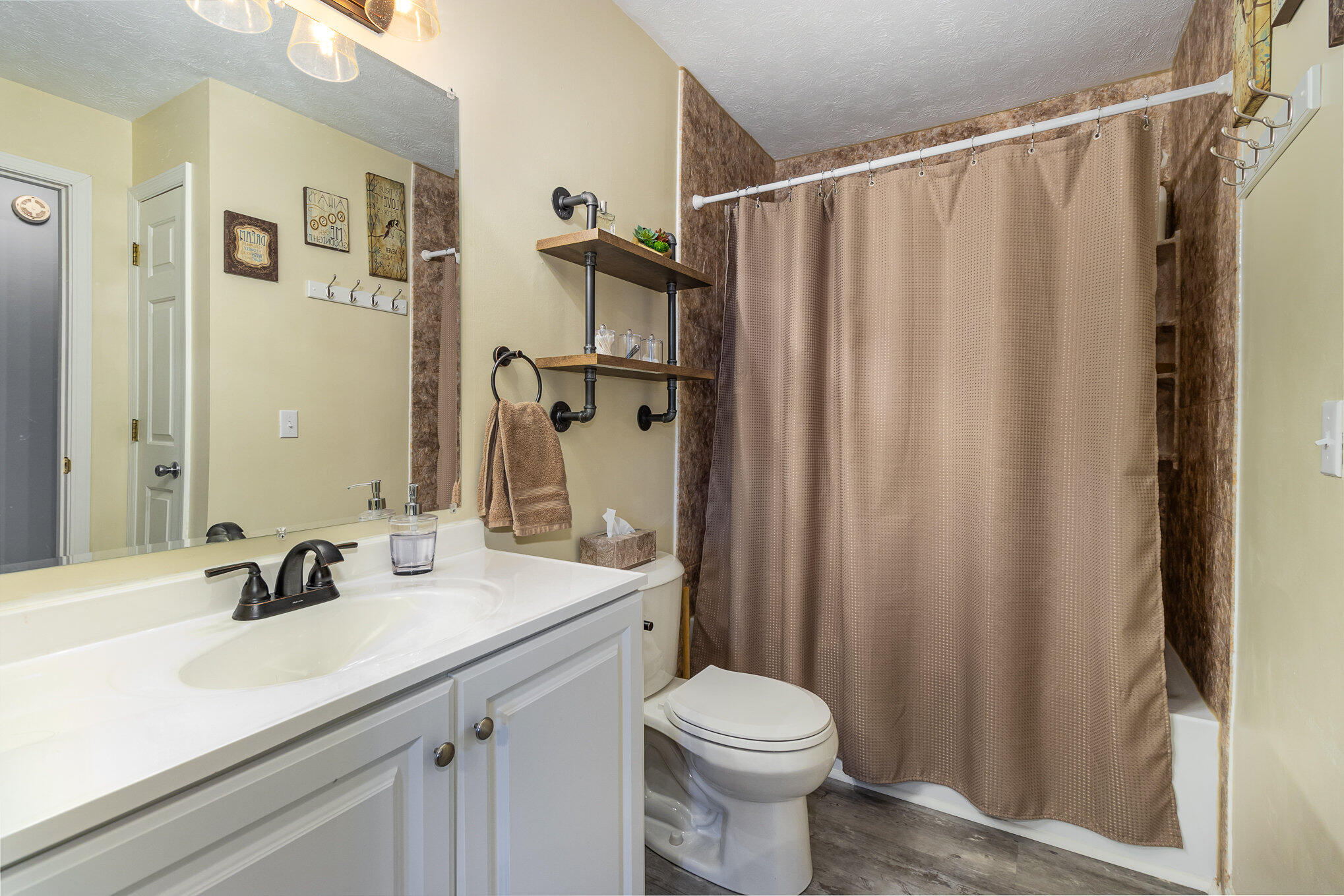 25 Highland Meadow Circle, 10