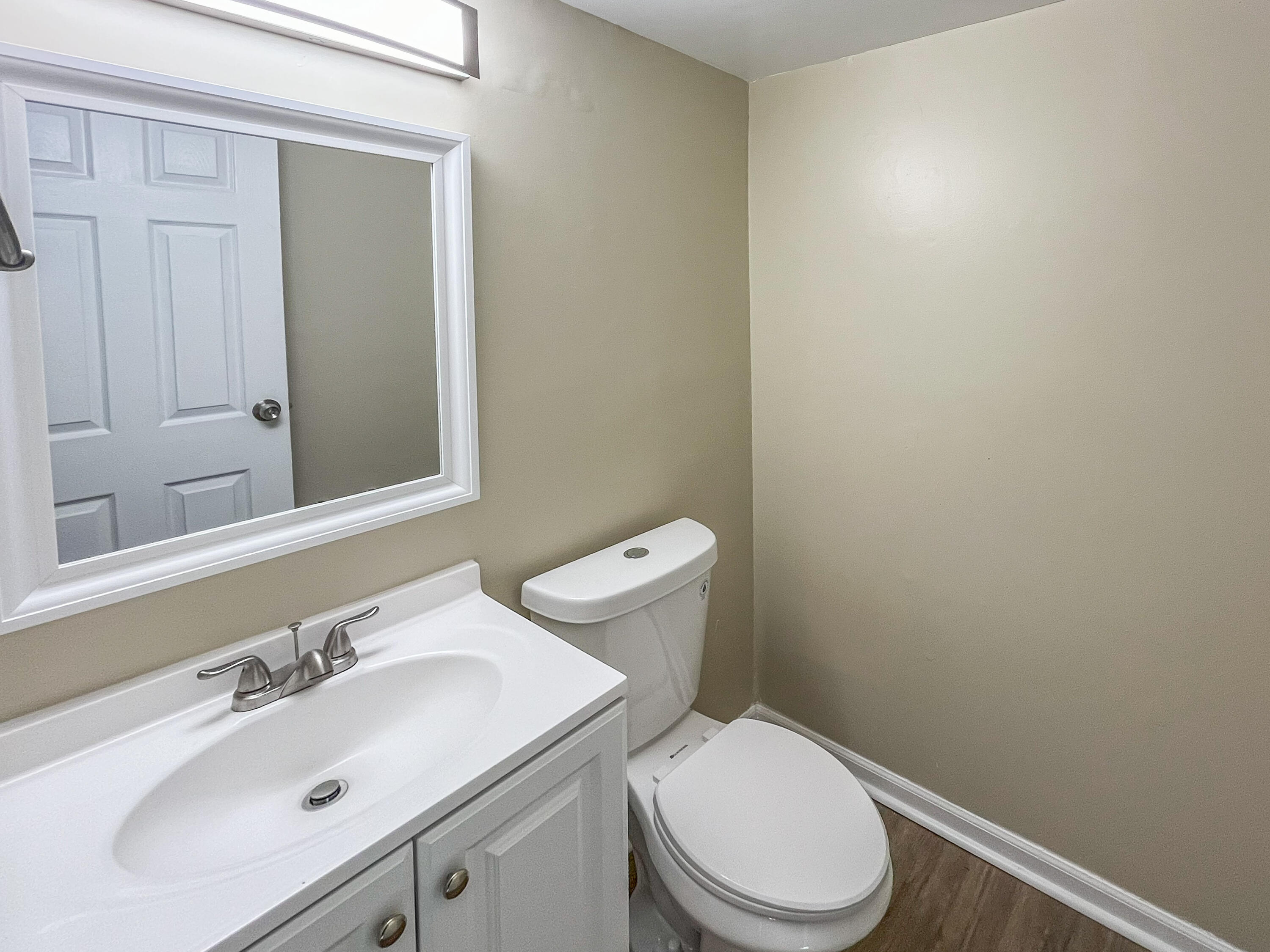 3372 Pine Tree Lane