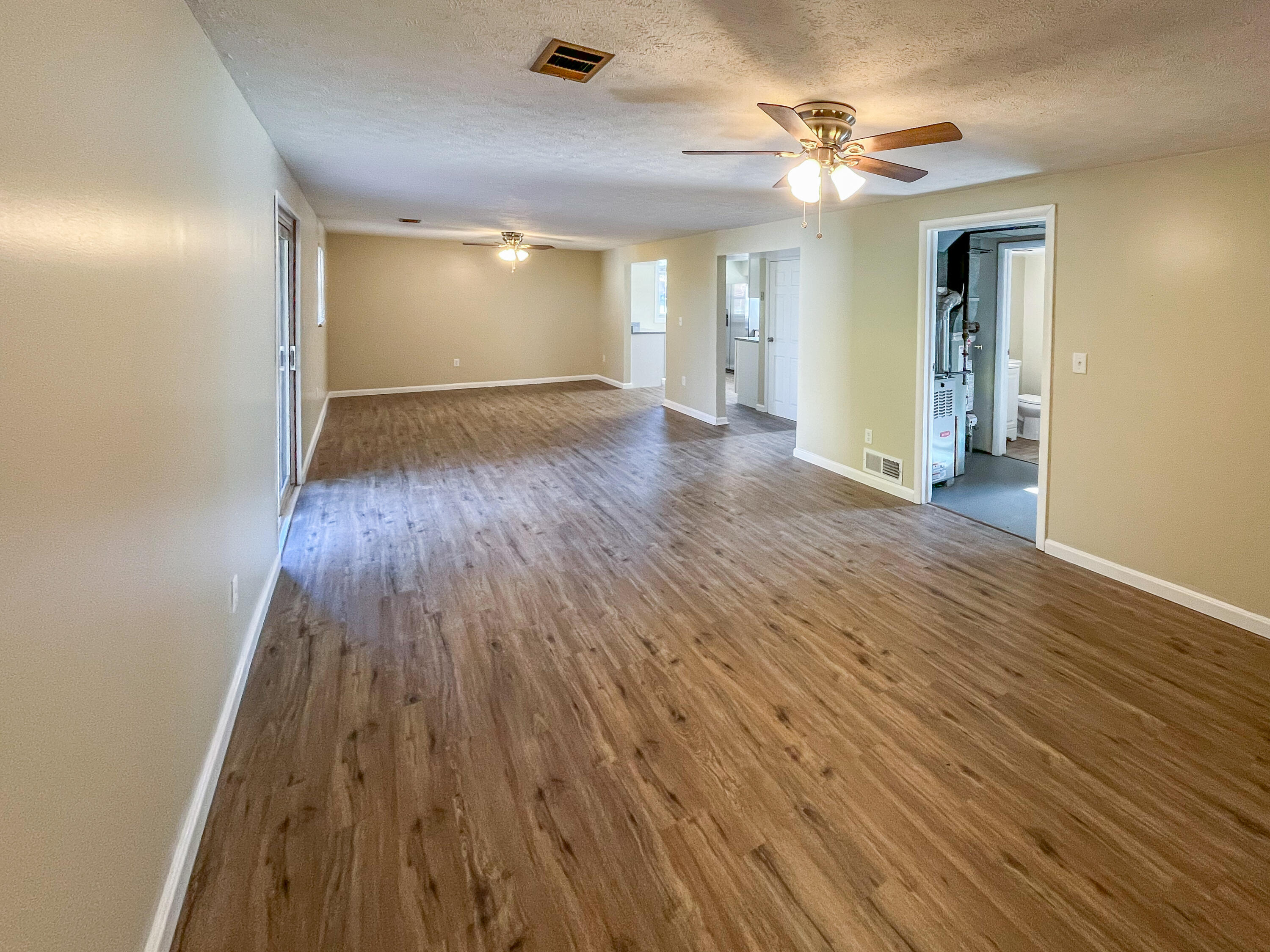 3372 Pine Tree Lane