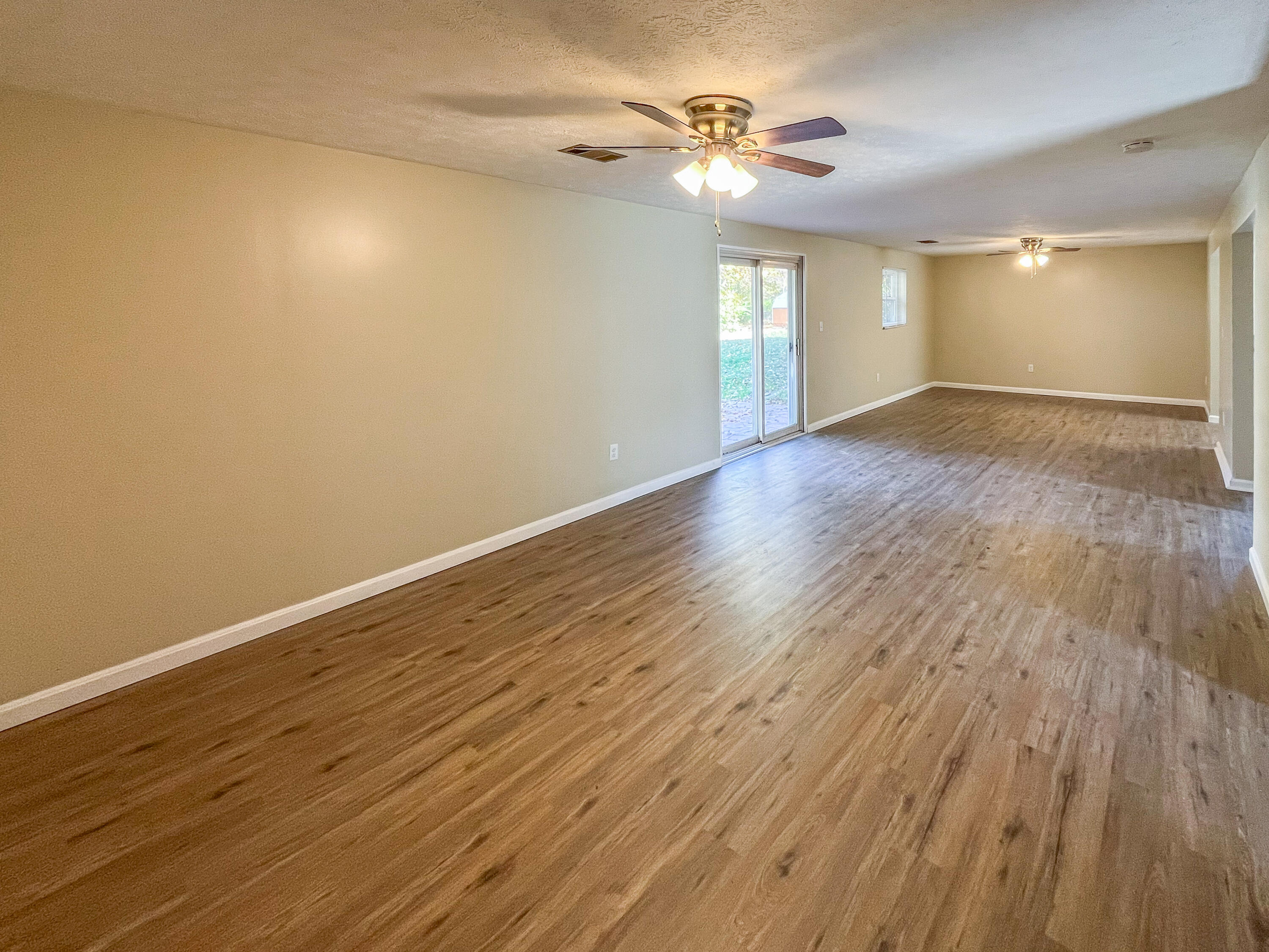3372 Pine Tree Lane