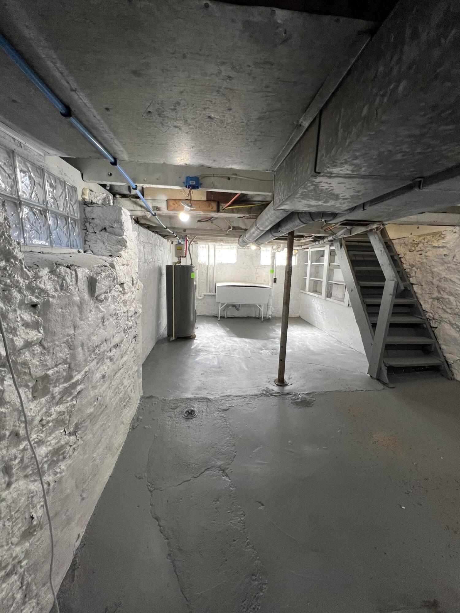 109 W 32nd Street