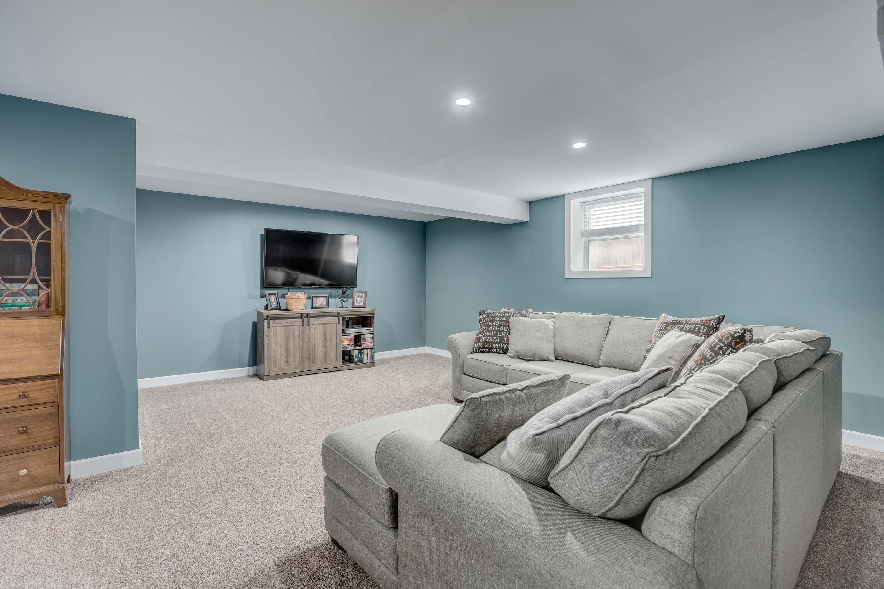 3003 Laura Lee Lane