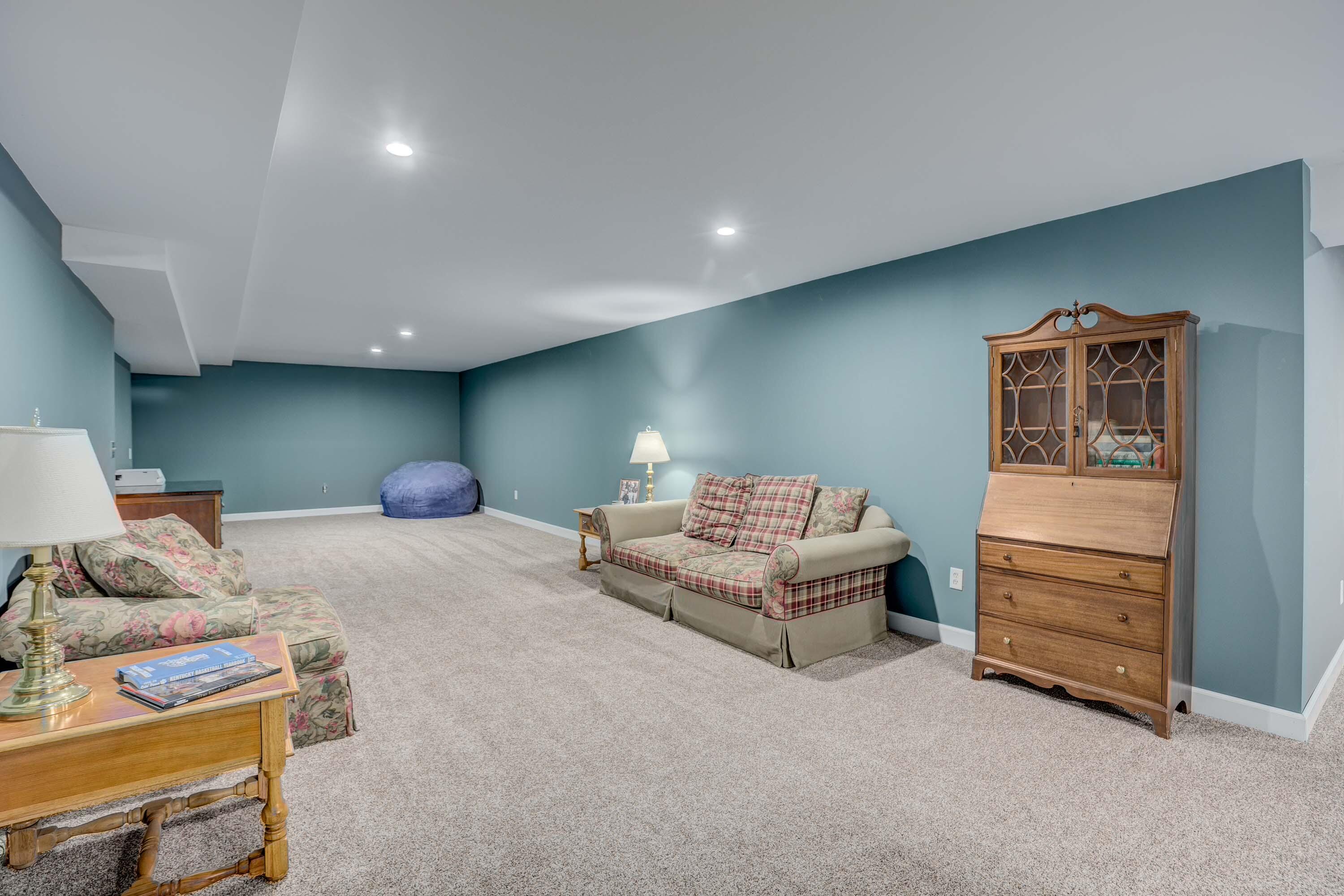 3003 Laura Lee Lane