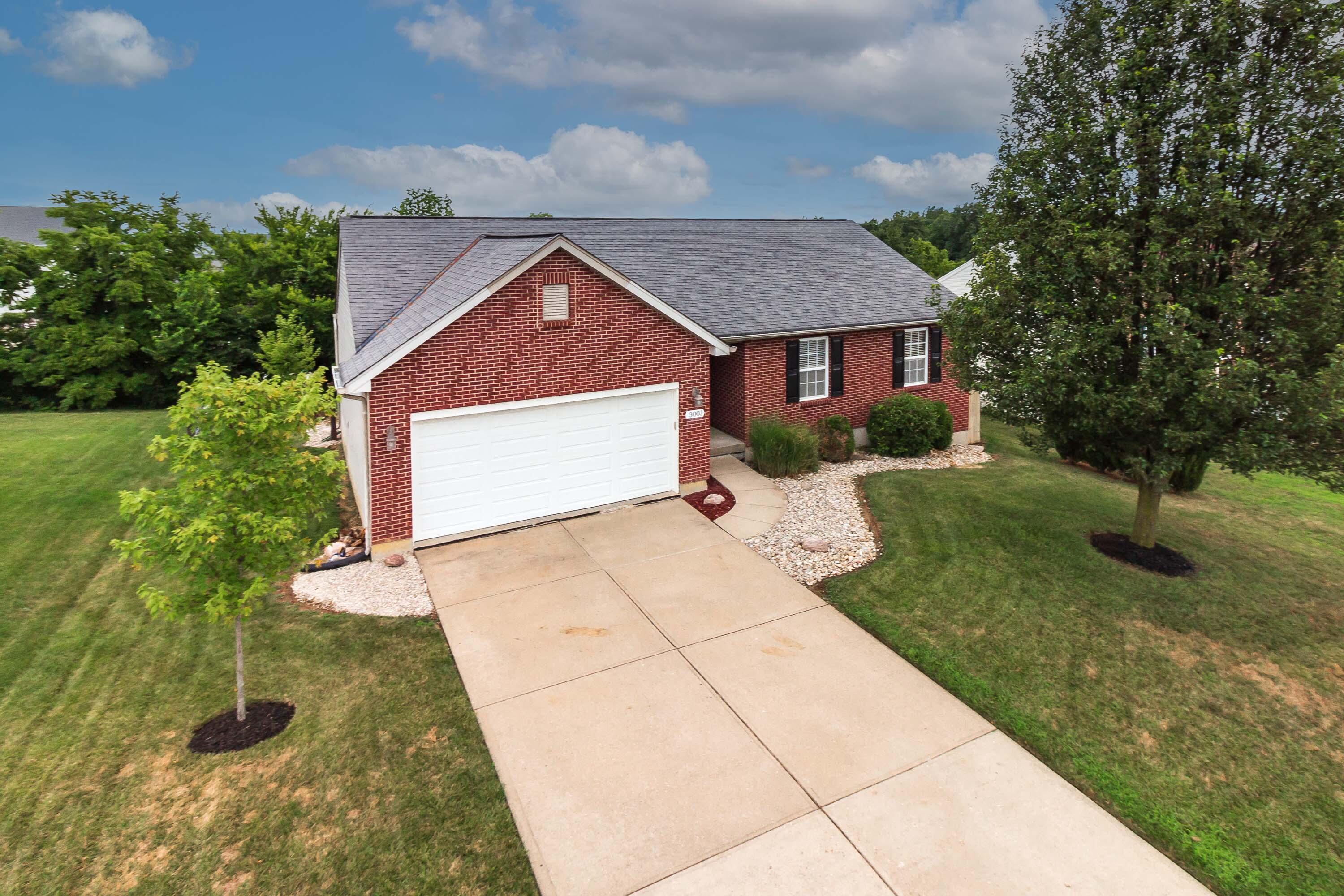 3003 Laura Lee Lane