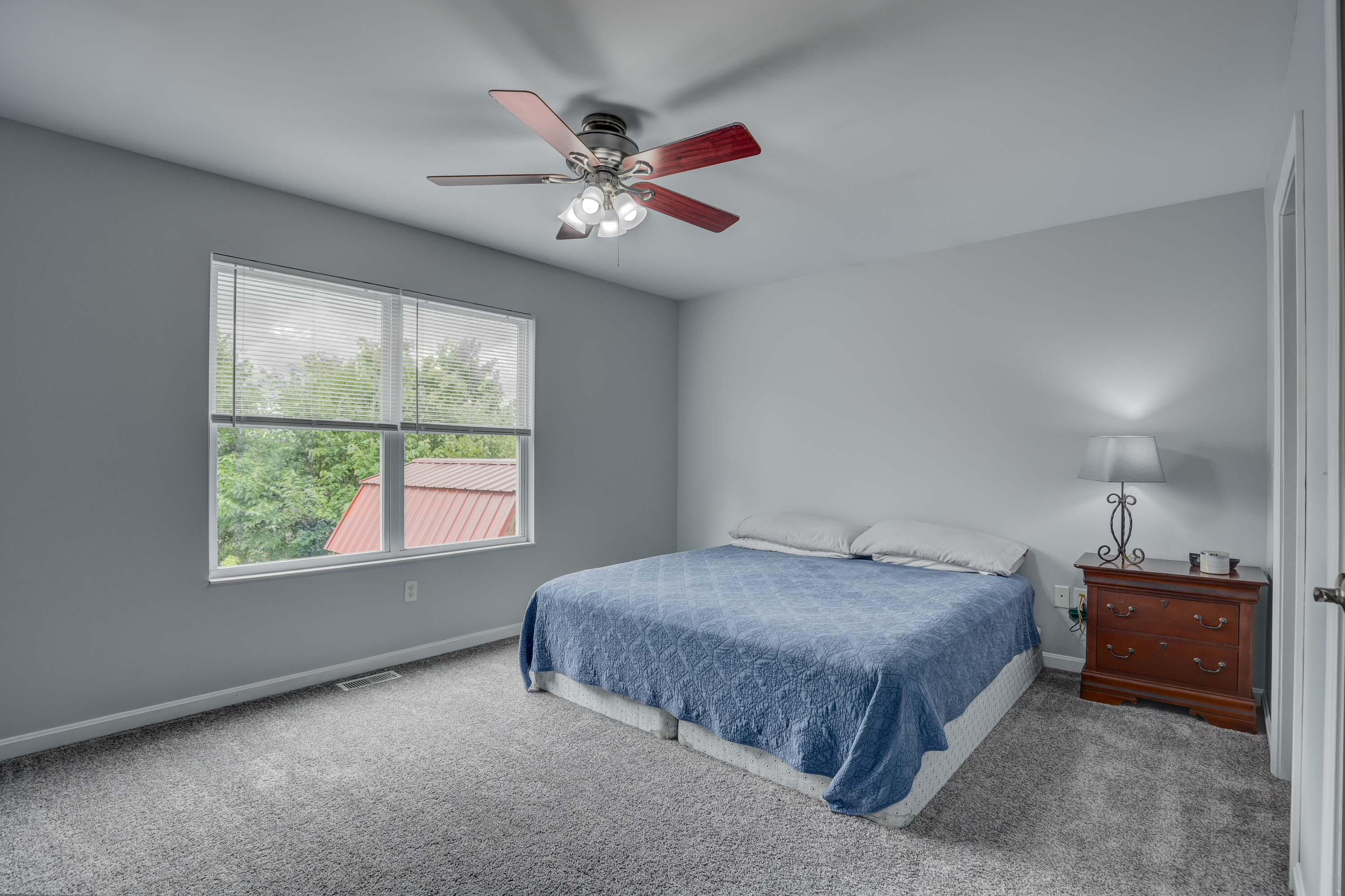 3003 Laura Lee Lane