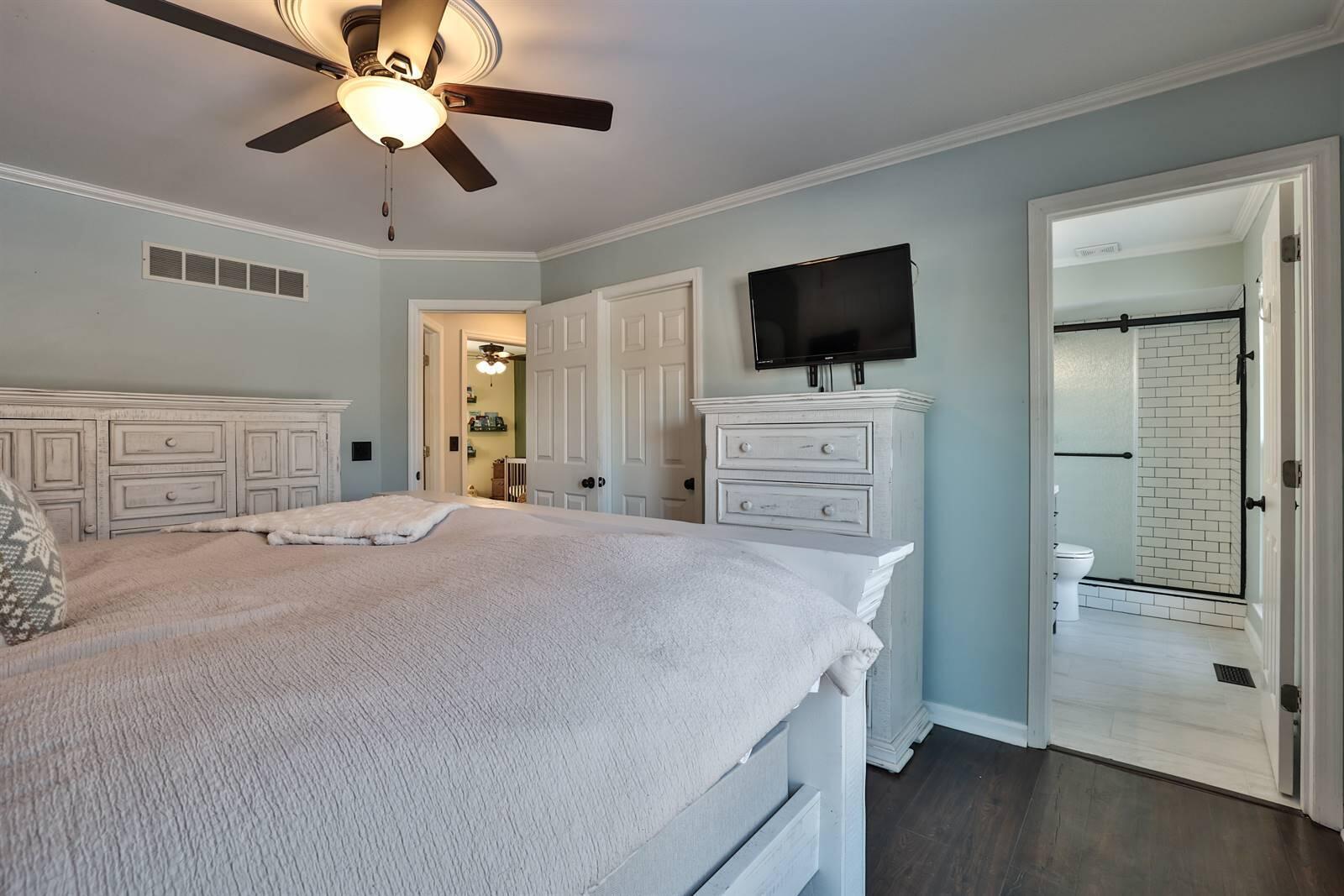 10015 Golden Pond Drive