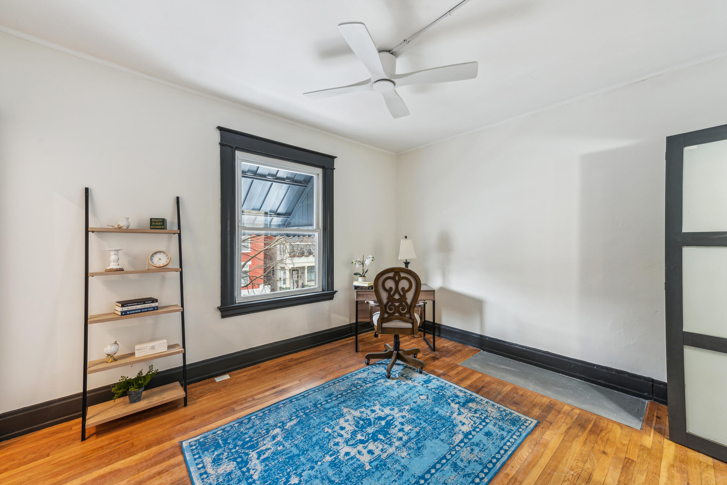 1916 Scott Street