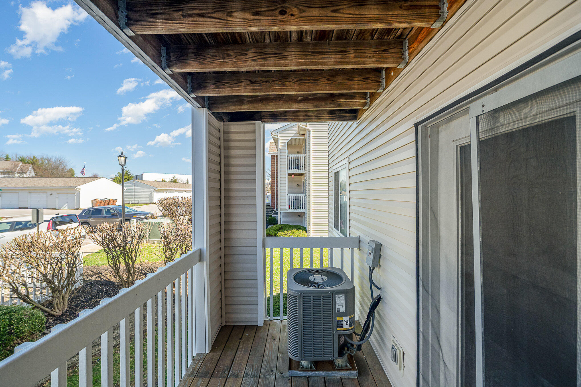 10136 Carnation Court, 5