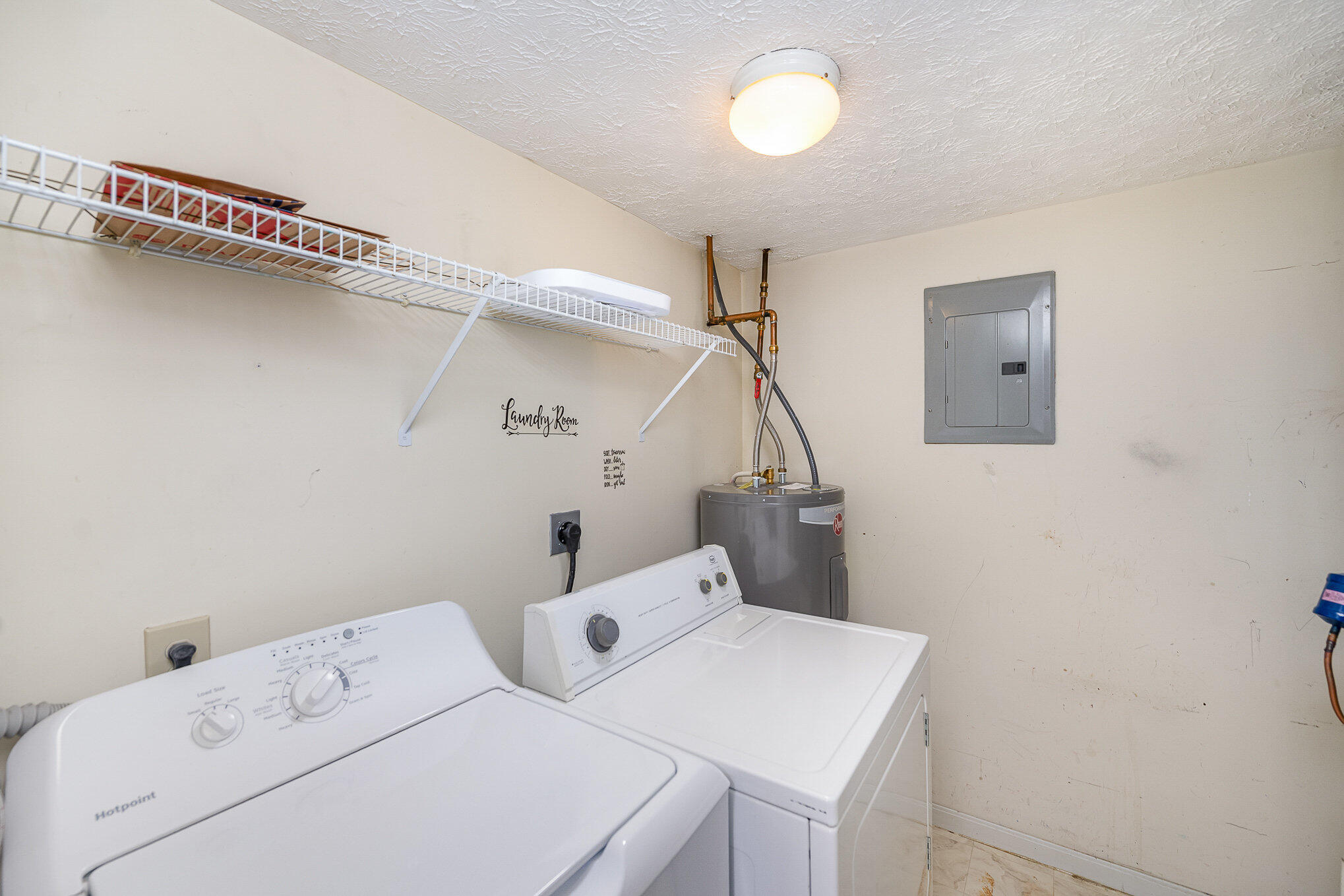 10136 Carnation Court, 5