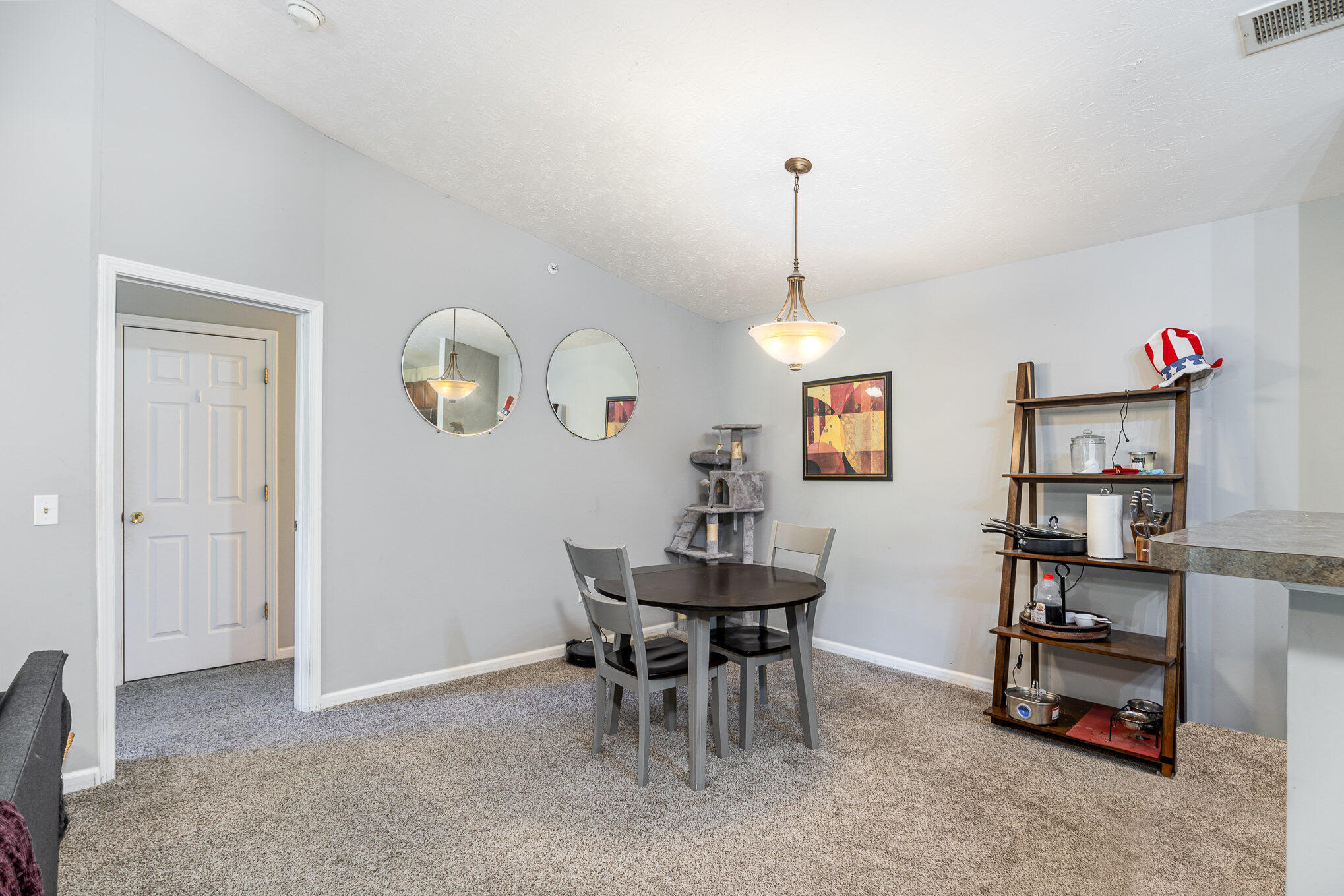 2316 Sawmill Court, 309