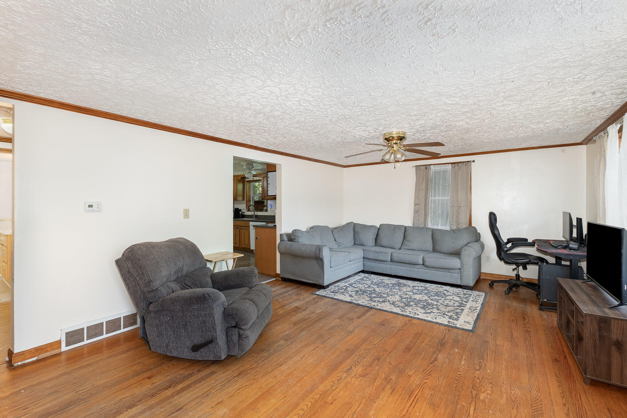 38 Sweetbriar Avenue
