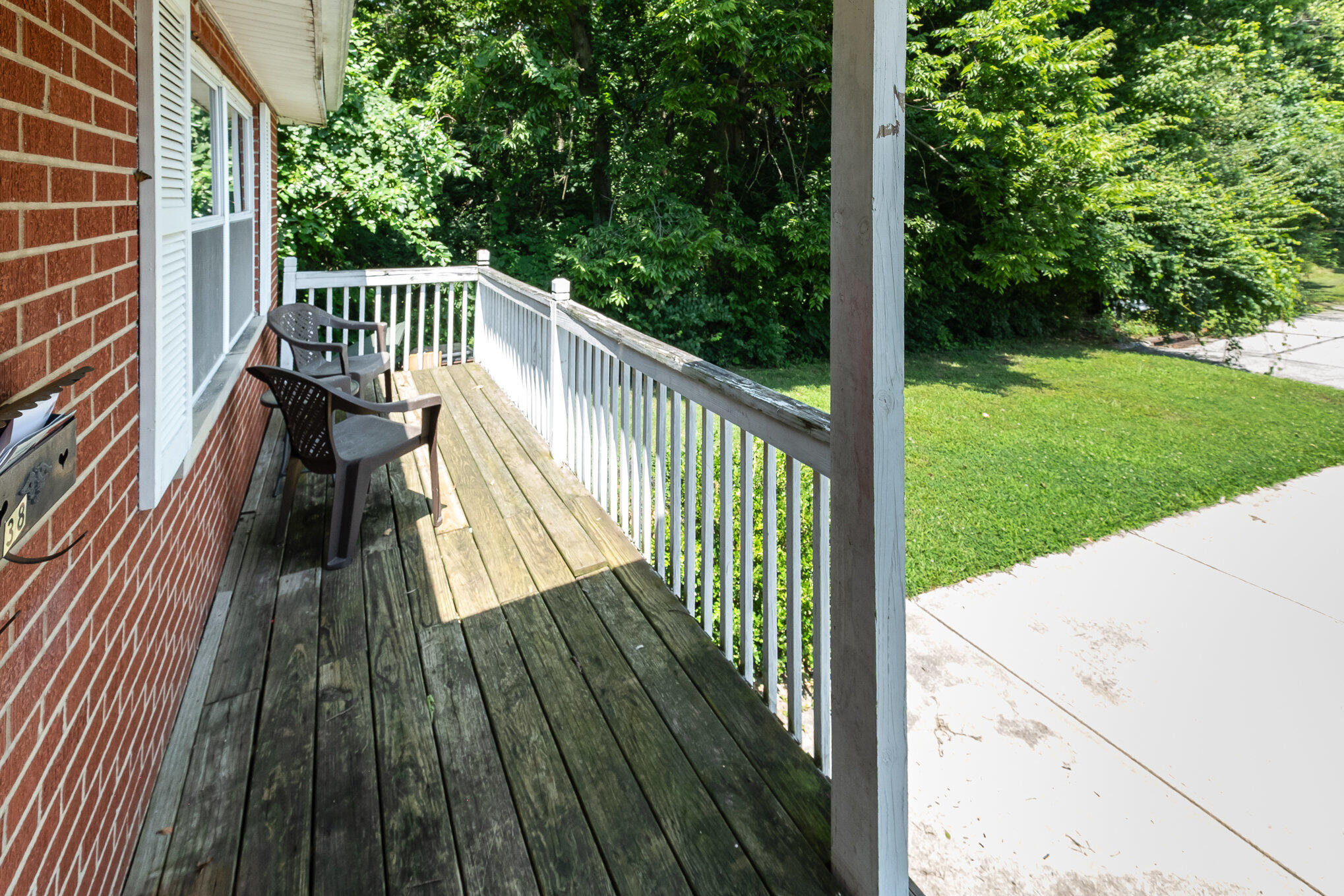 38 Sweetbriar Avenue