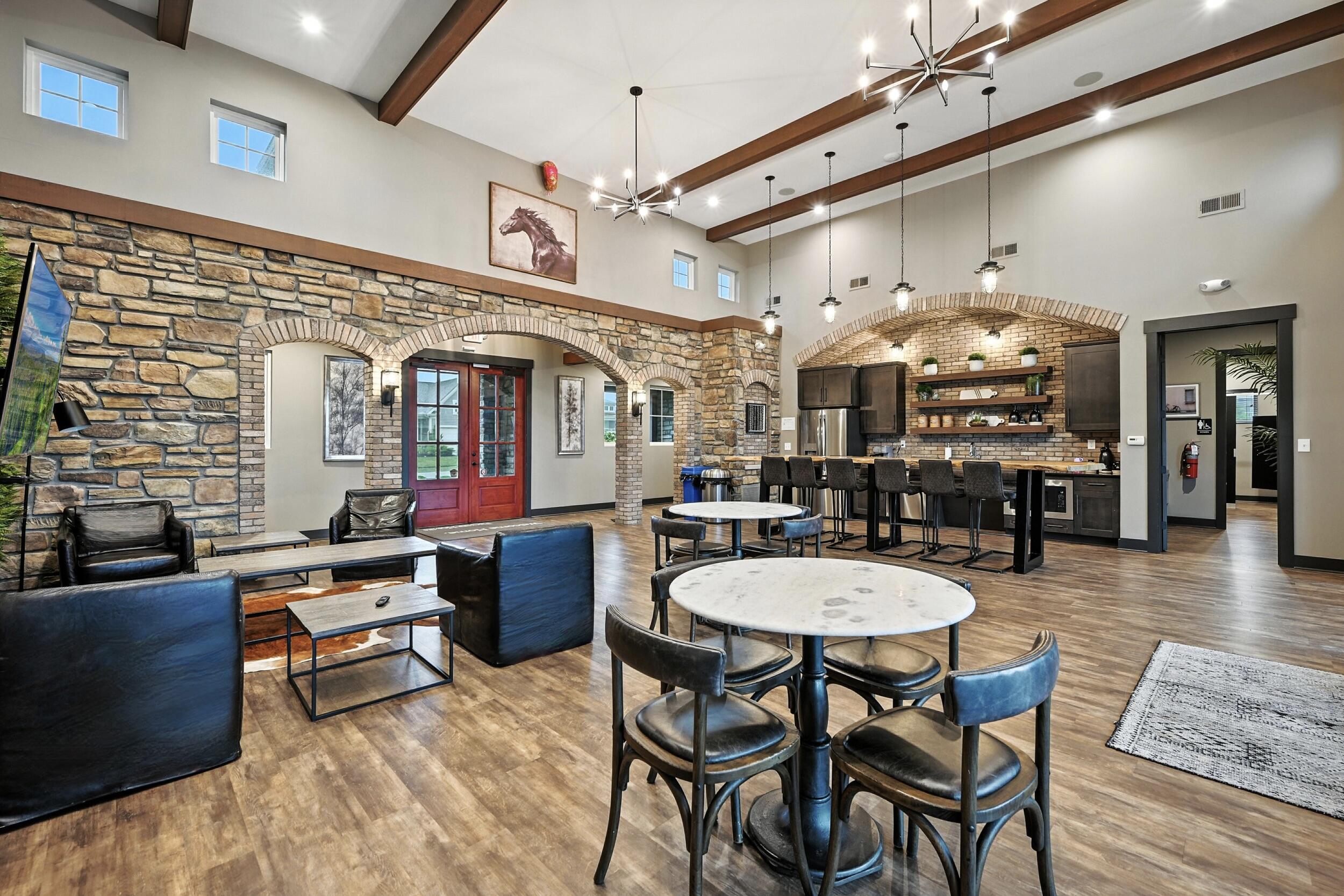 2497 Bella Ridge
