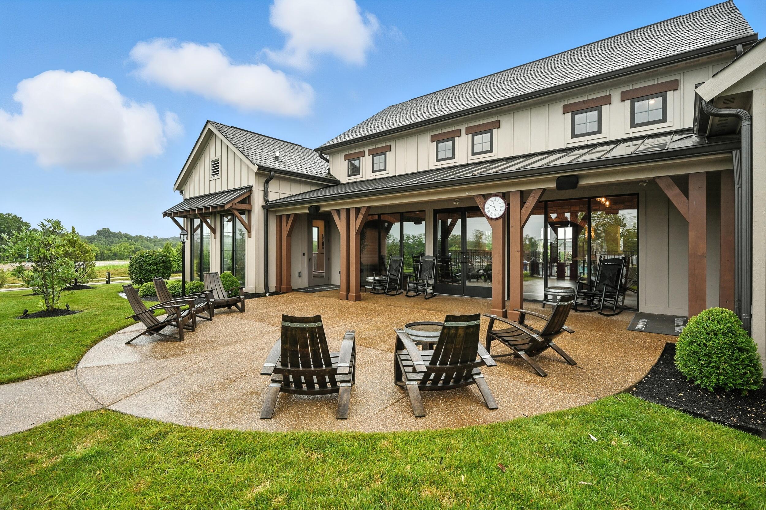 2497 Bella Ridge