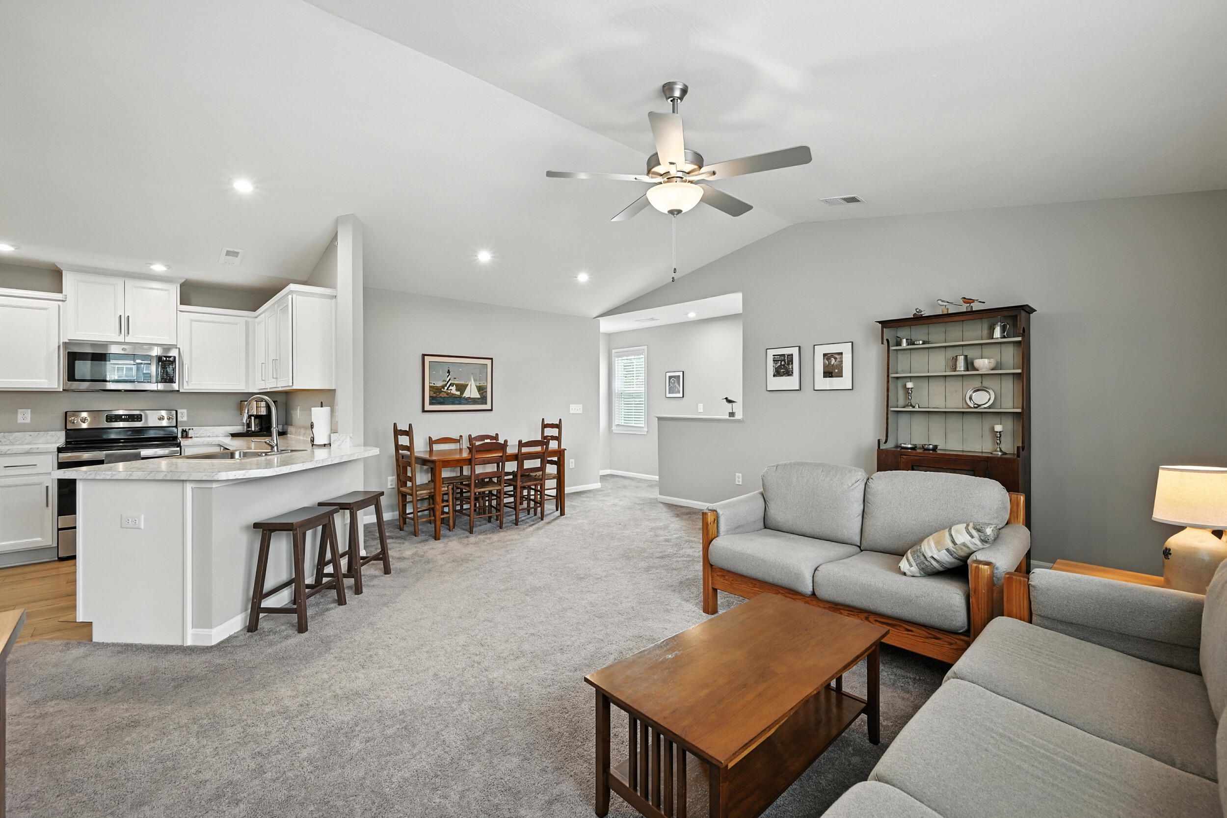 2497 Bella Ridge