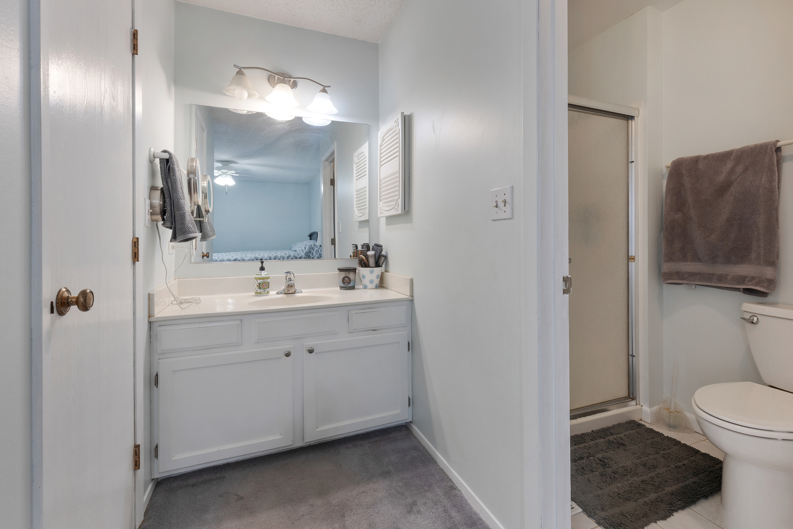 1191 Independence Drive