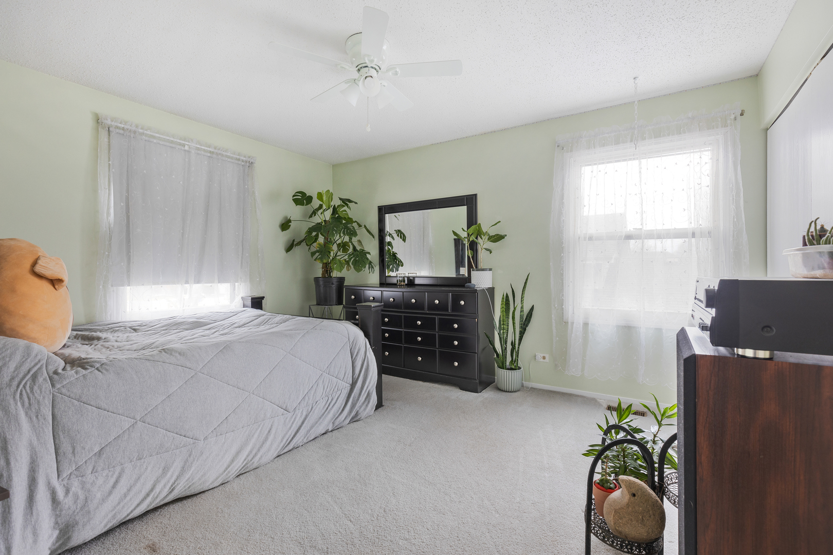 1191 Independence Drive