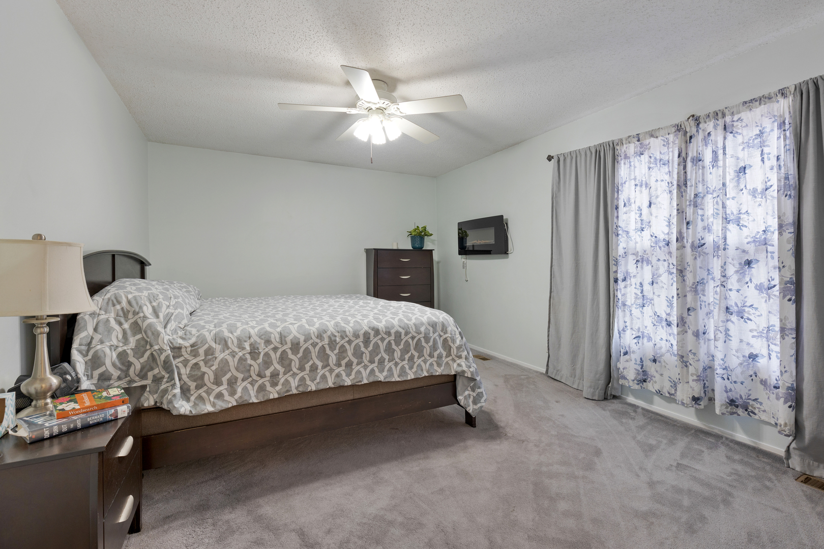 1191 Independence Drive