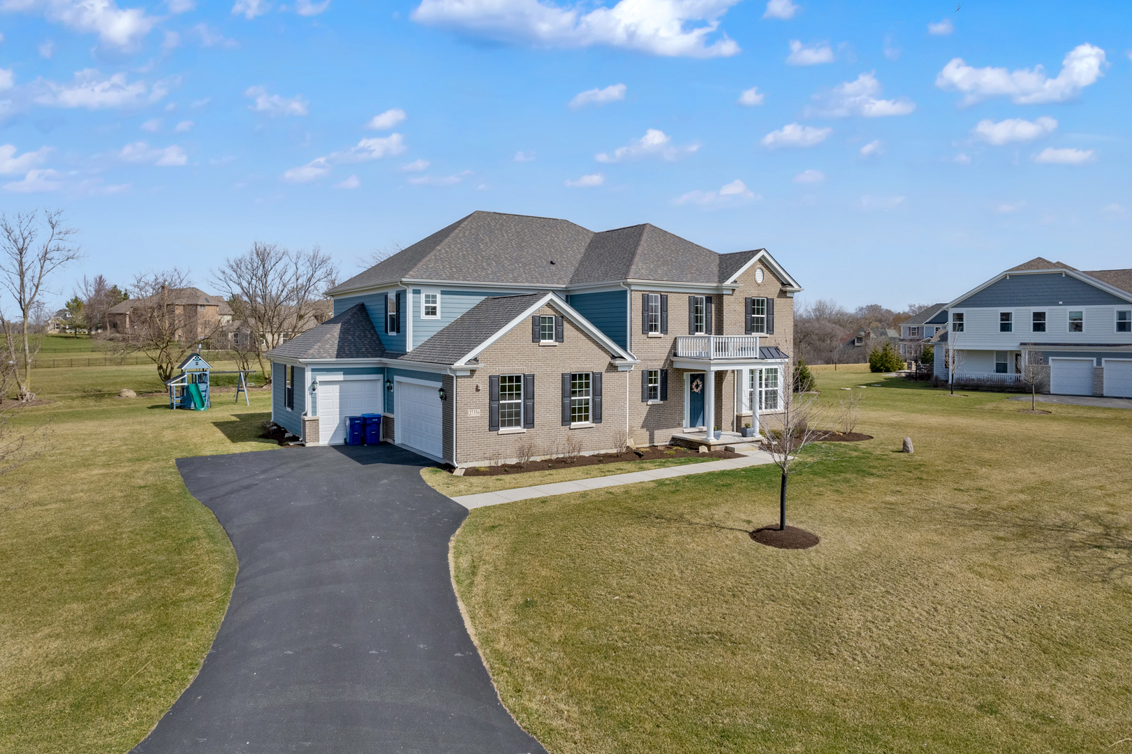 27356 W Meadow Rose Court