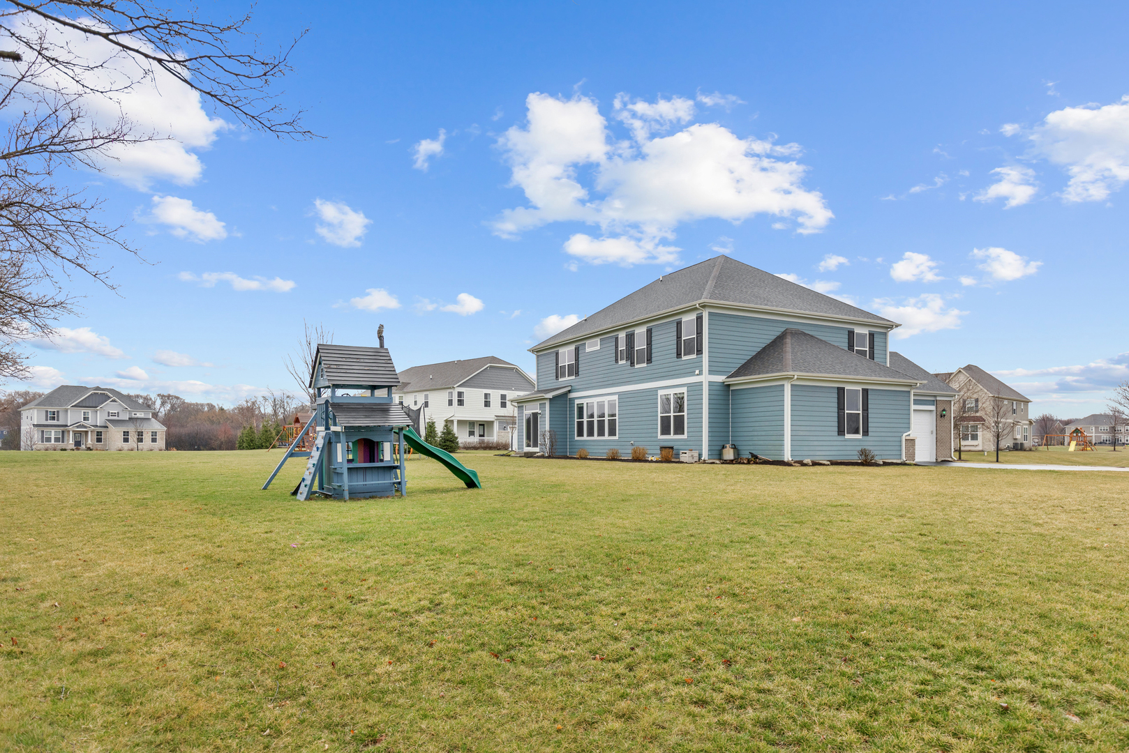 27356 W Meadow Rose Court