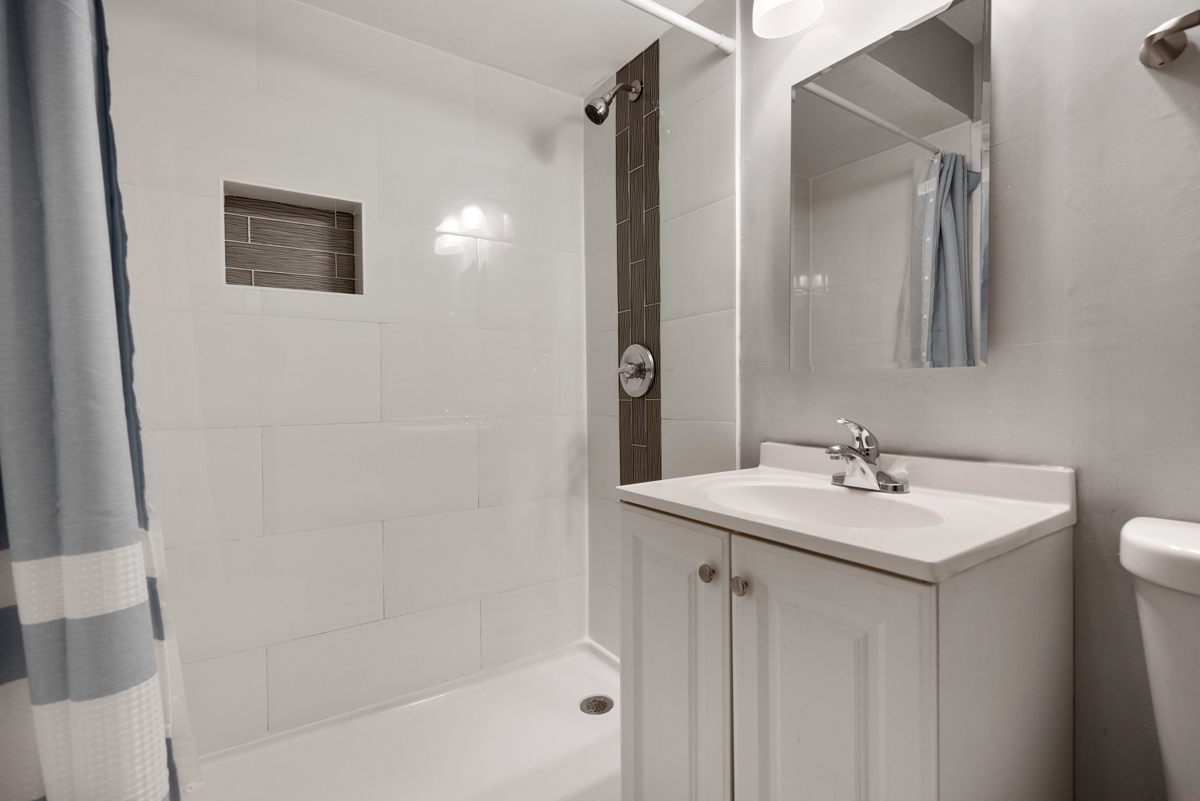 3721 Ruby Street Unit: 106S