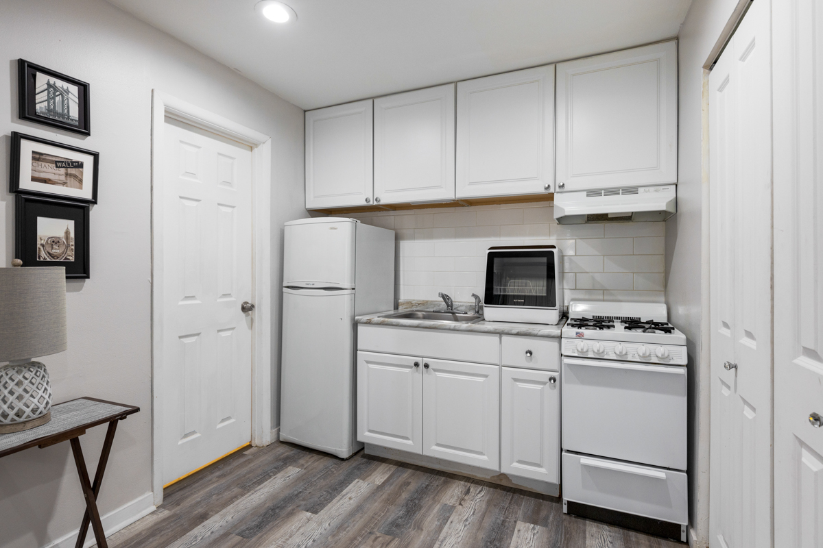 3721 Ruby Street Unit: 106S