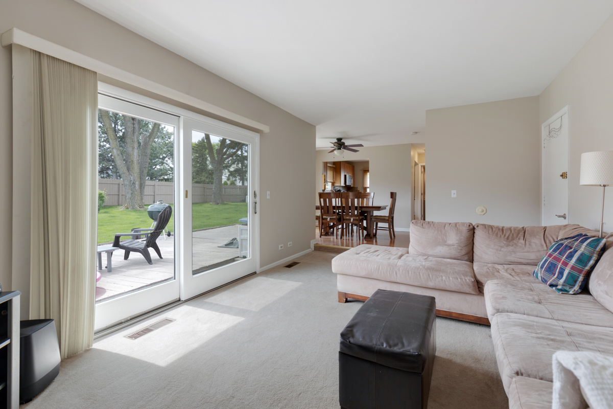 585 Kensington Court
