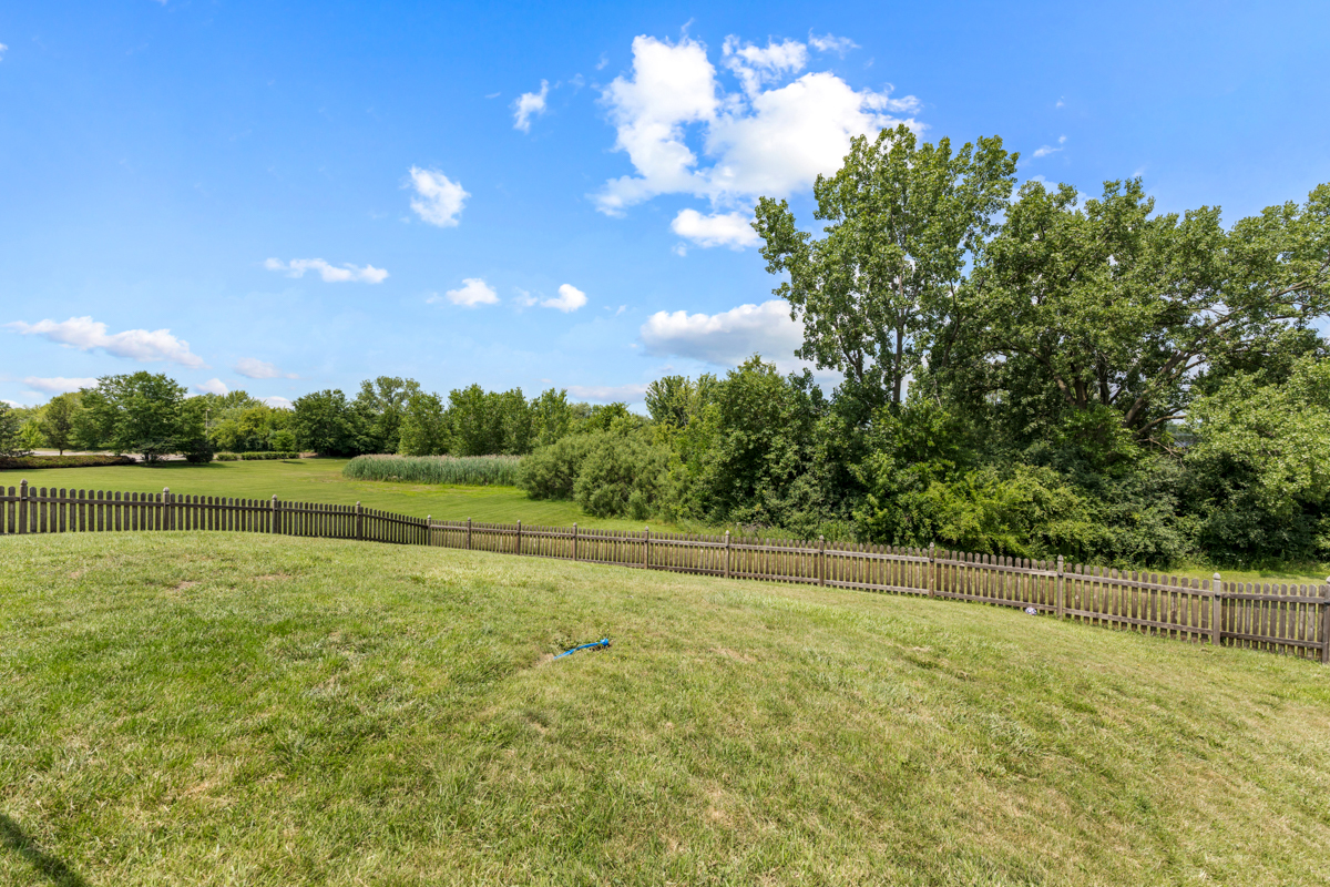 1328 ELMHURST Lane