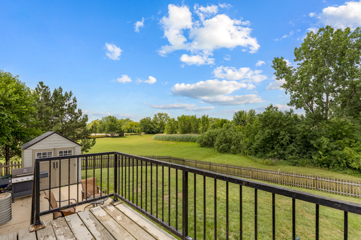 1328 ELMHURST Lane