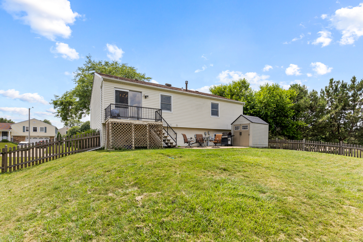1328 ELMHURST Lane