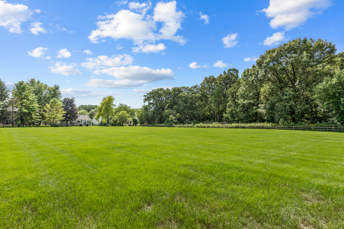 1370 Yellowstone Parkway