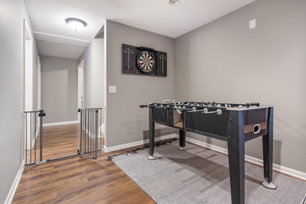 16 MORAINE Drive