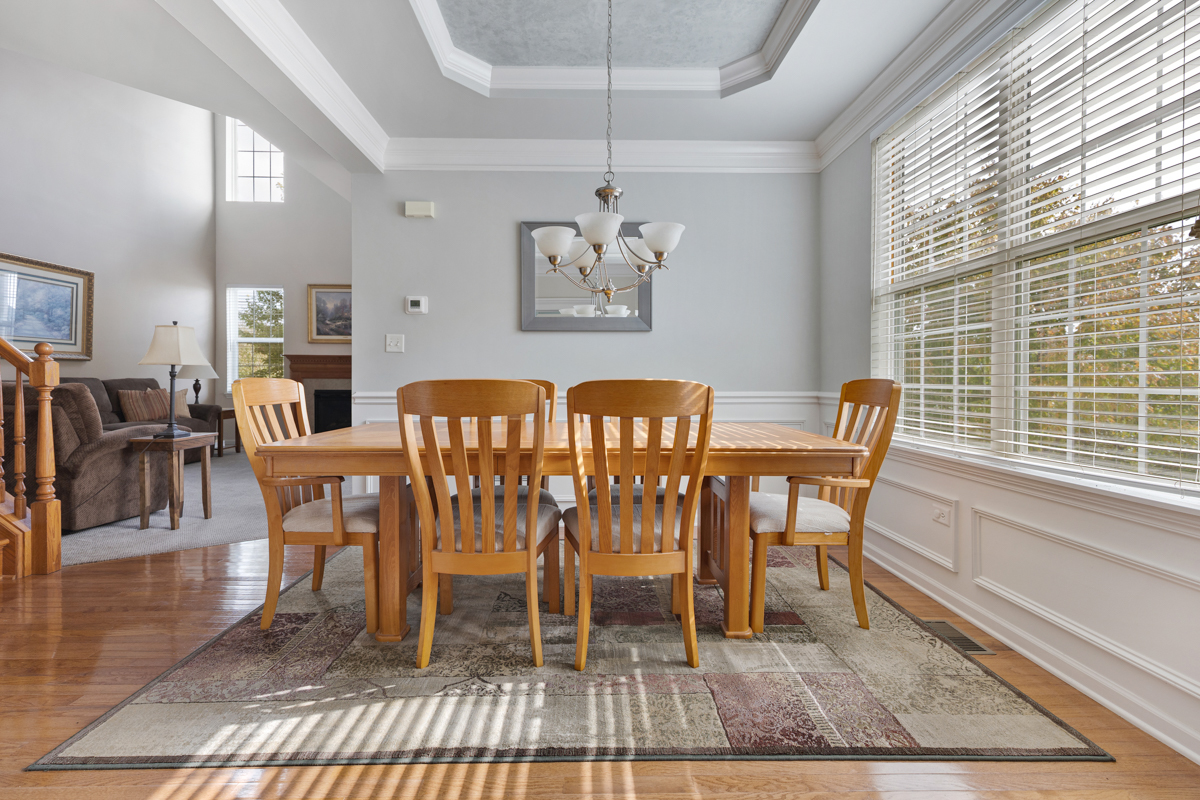 1127 Pine Valley Court