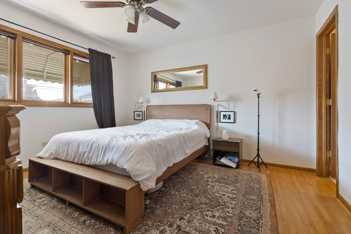 4828 N Newcastle Avenue