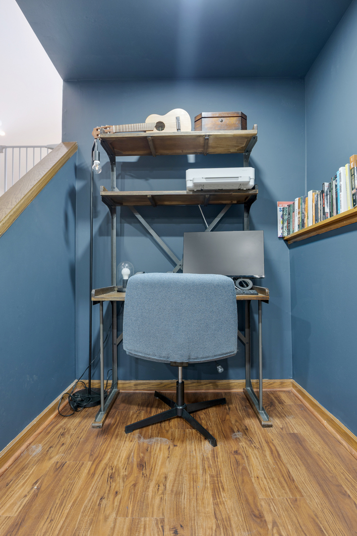 4828 N Newcastle Avenue