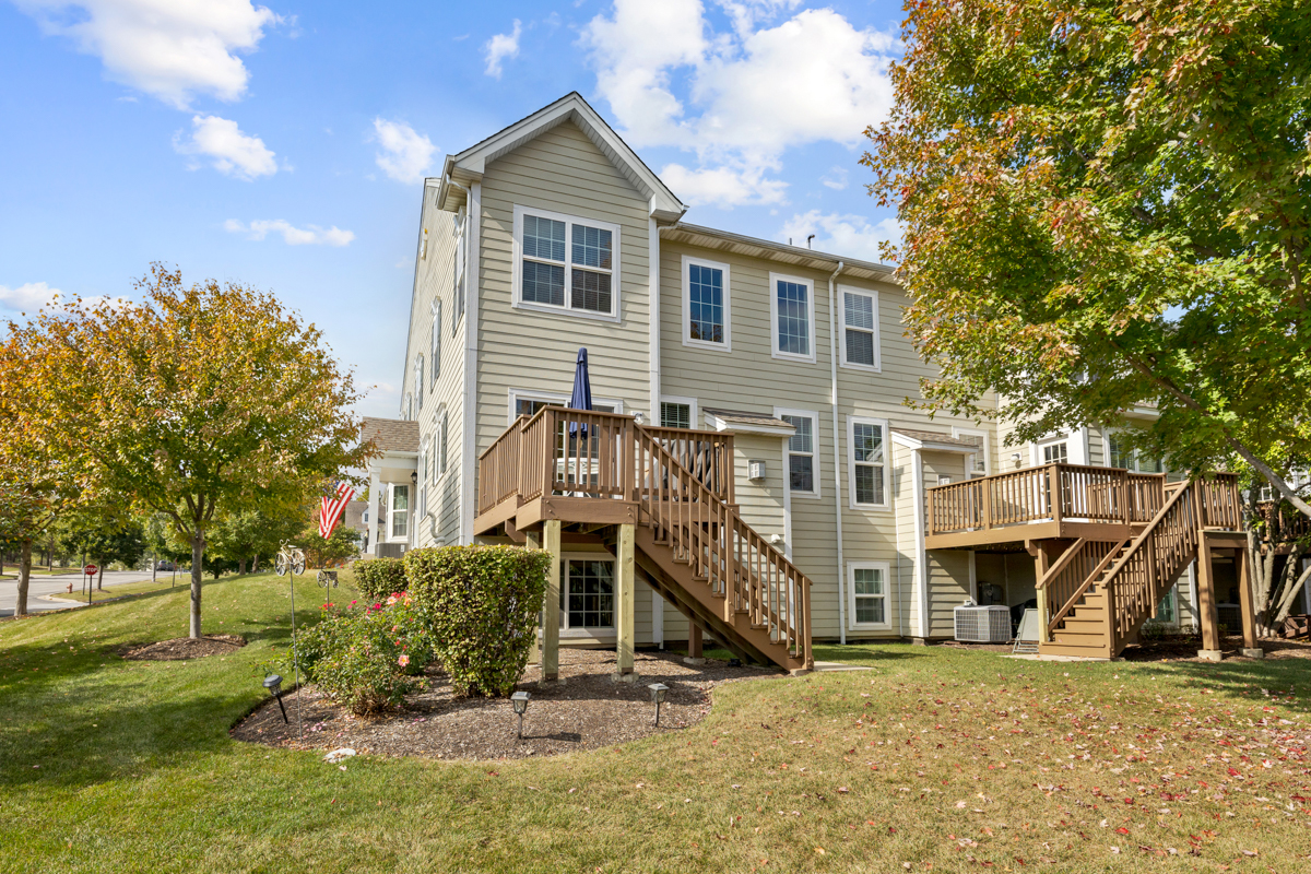 1127 Pine Valley Court