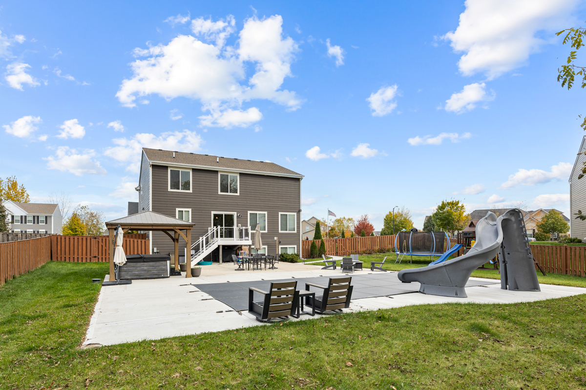 3827 Trillium Trail
