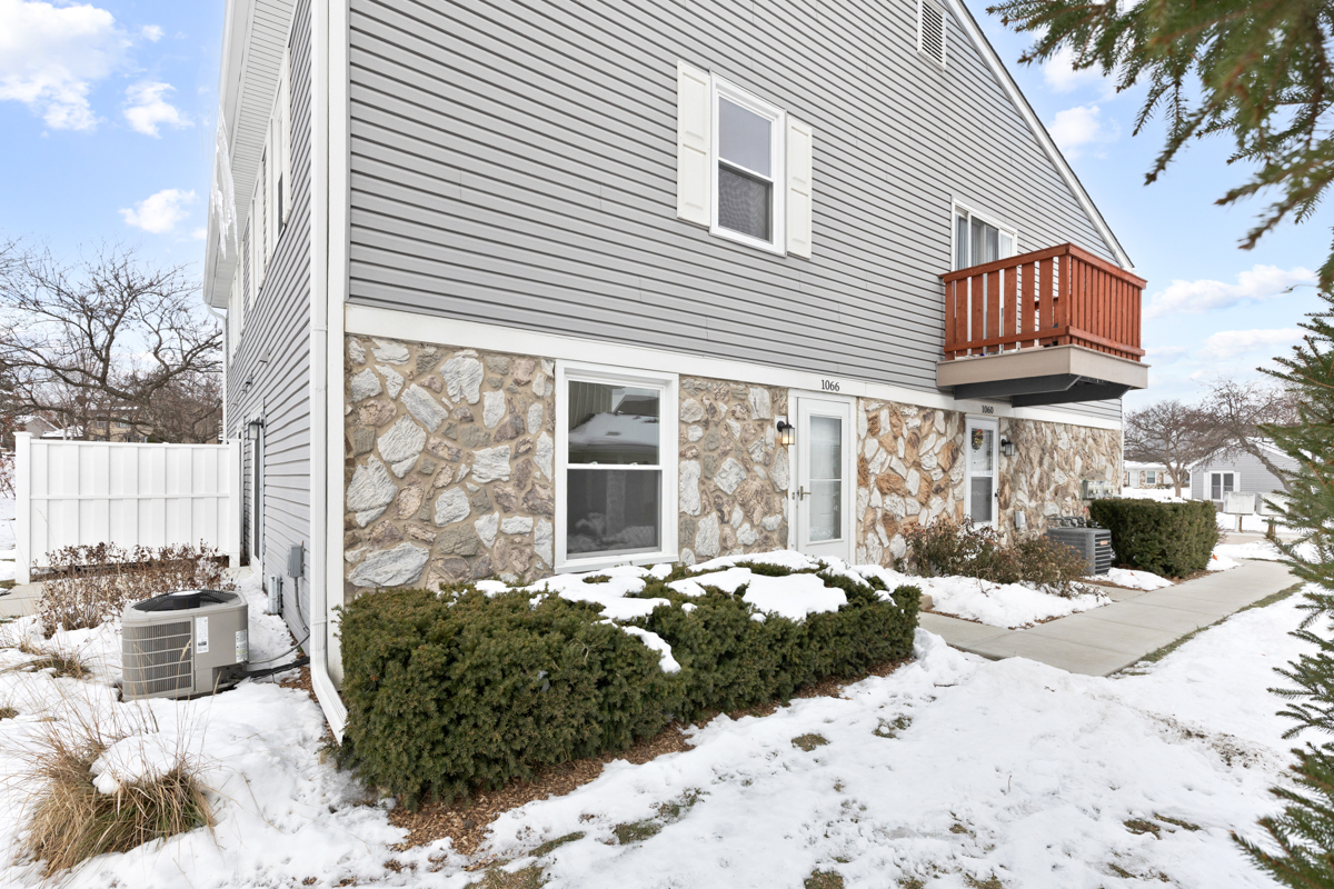 1066 Glouchester Harbor Unit: 1066