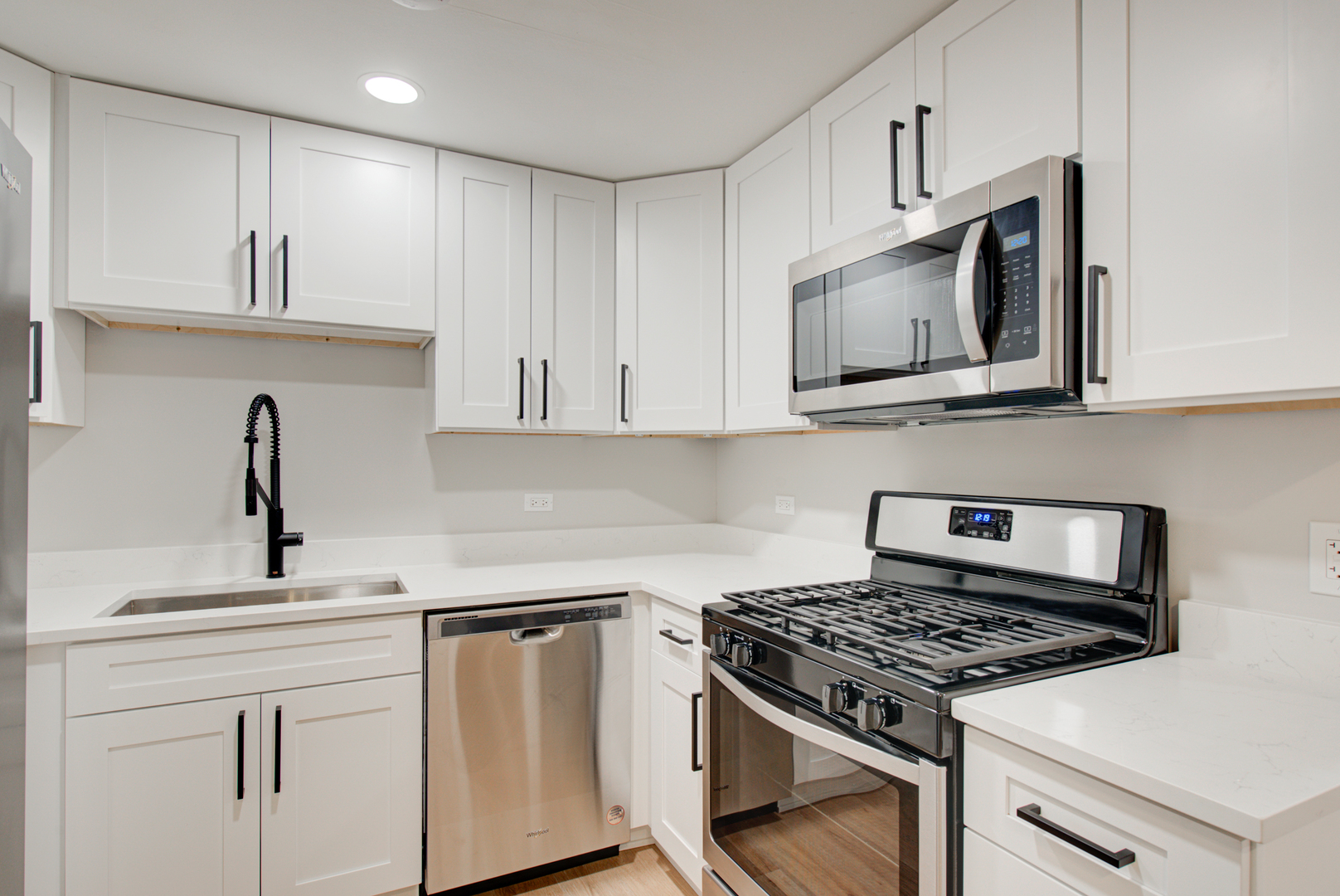 1426 Tonset Lane Unit: 0