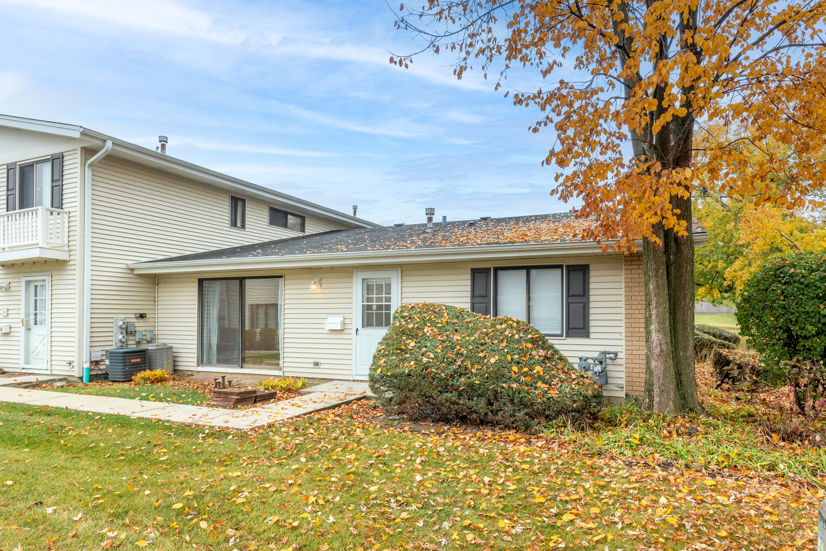 1426 Tonset Lane Unit: 0