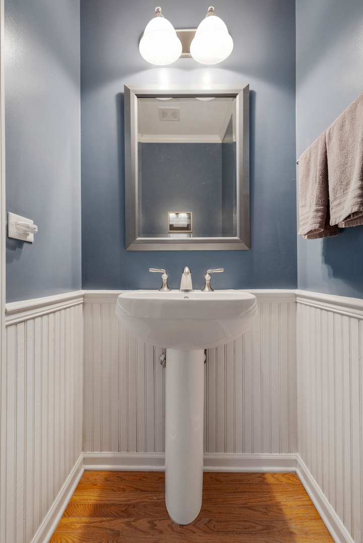 1127 Pine Valley Court