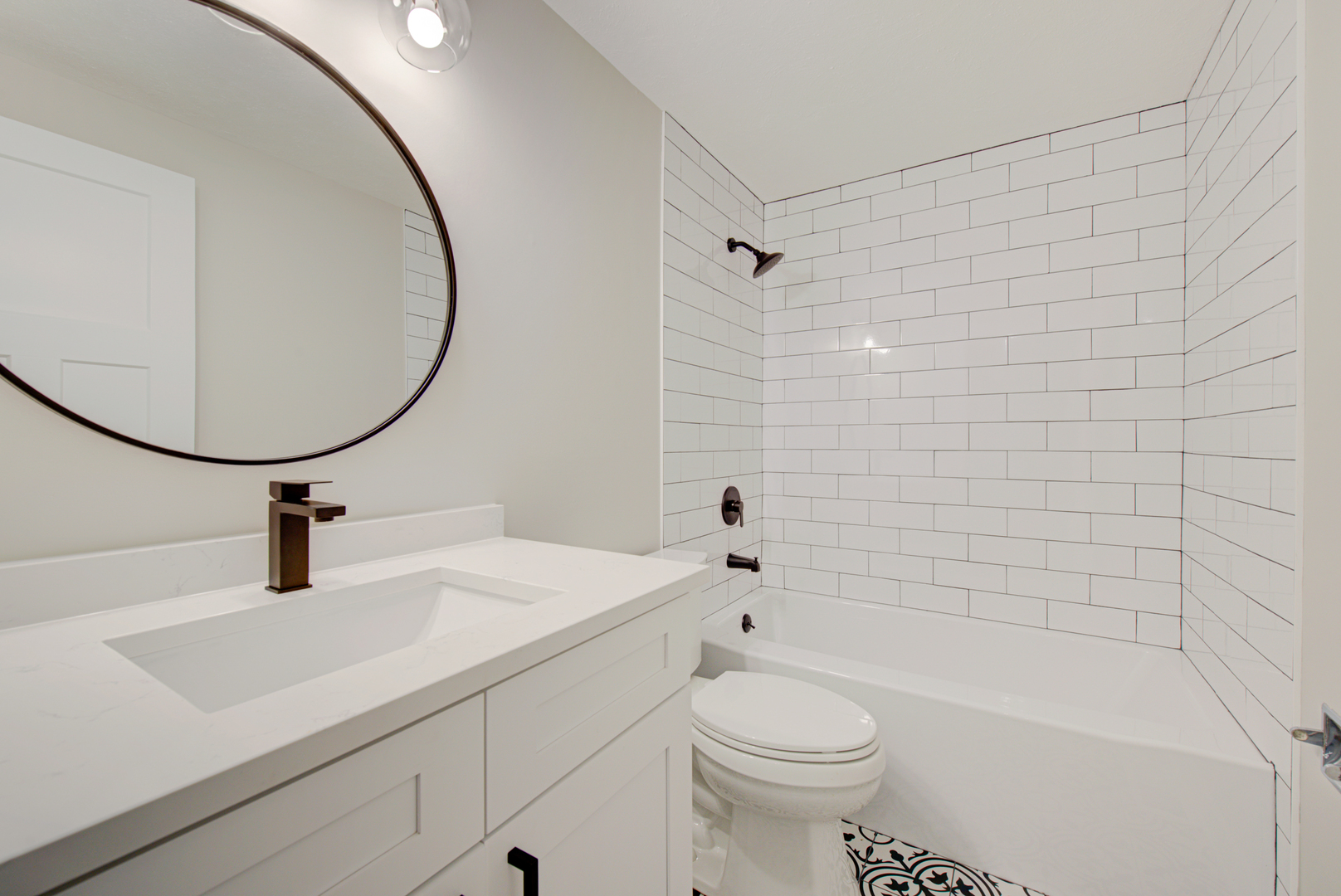 1426 Tonset Lane Unit: 0