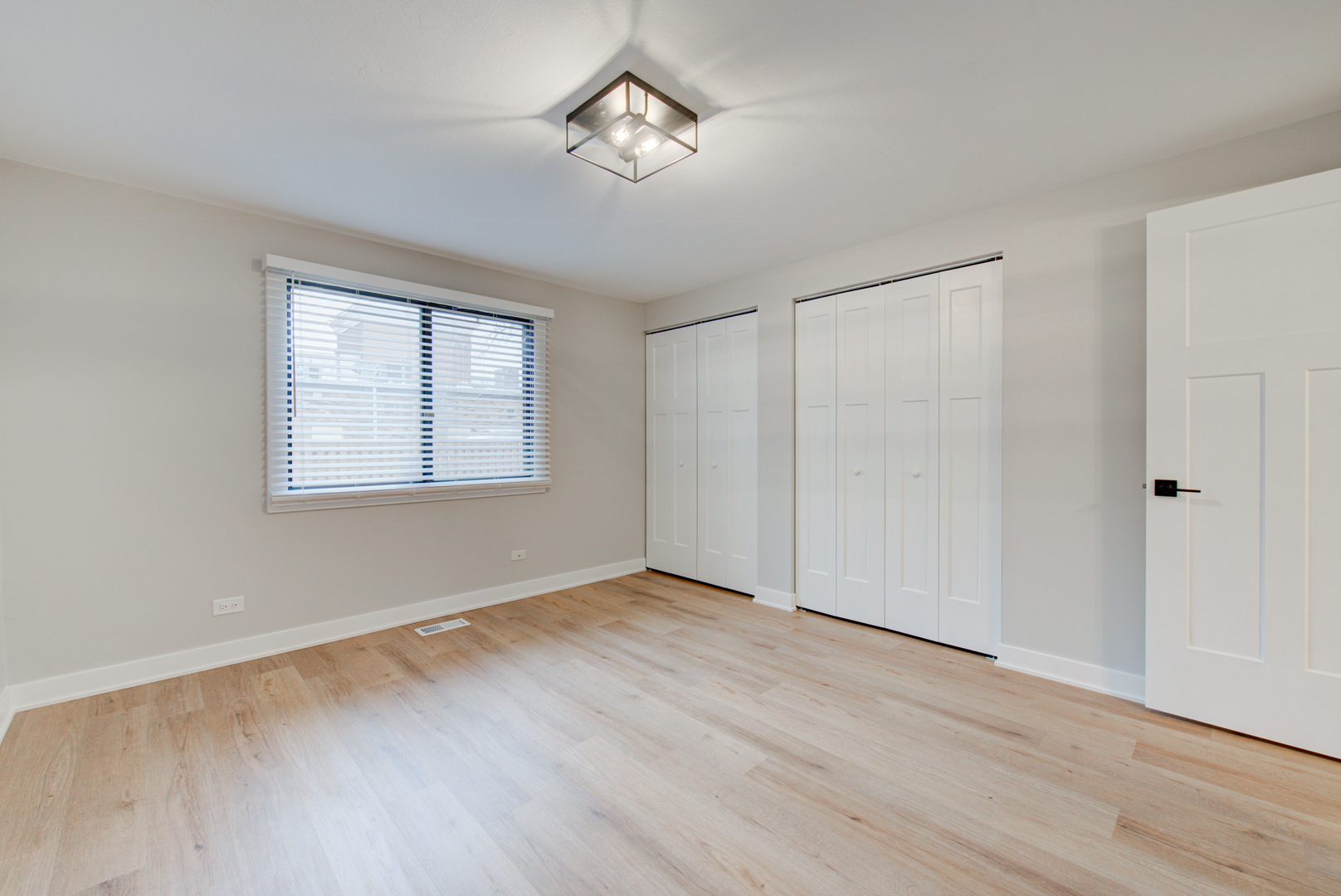 1426 Tonset Lane Unit: 0